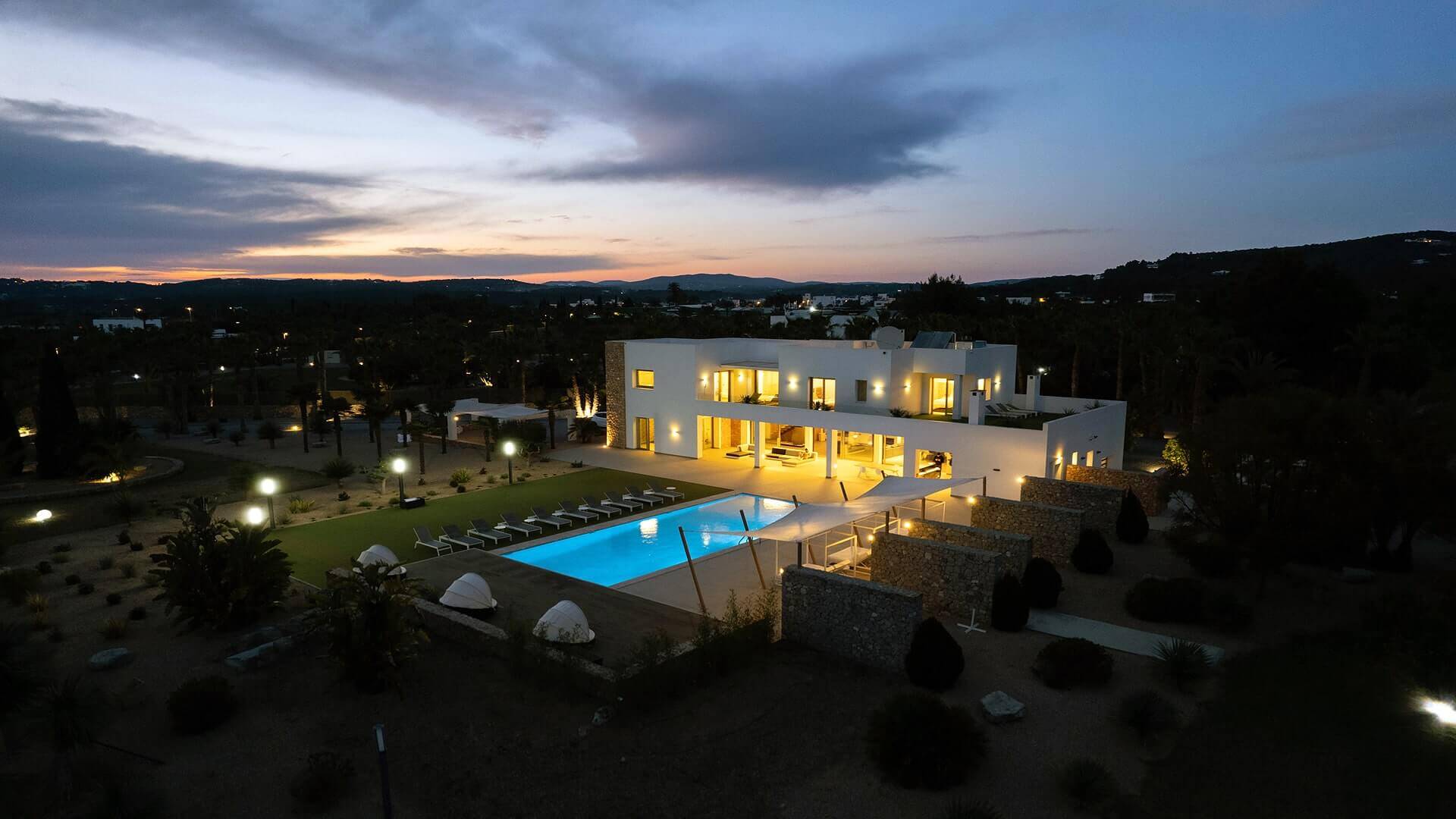 VILLA CASA FOURTEEN - 5 Bedrooms - Near Jesus/Ibiza Town