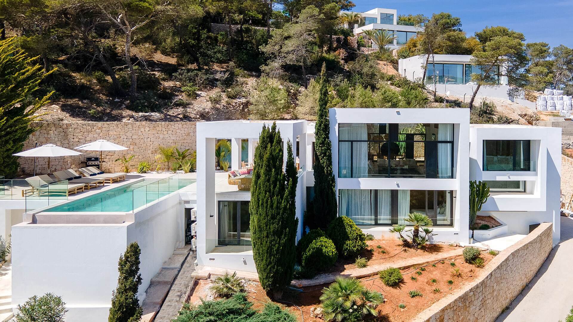 VILLA INFINITA - 5 Bedrooms - Roca Llisa