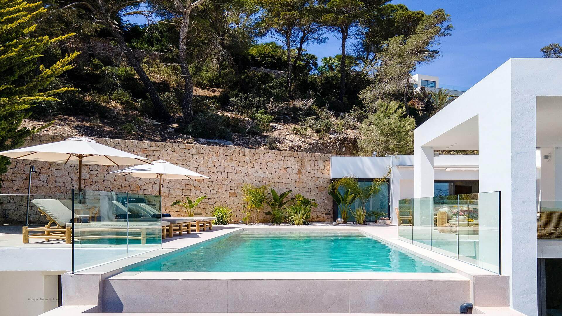 VILLA INFINITA - 5 Bedrooms - Roca Llisa