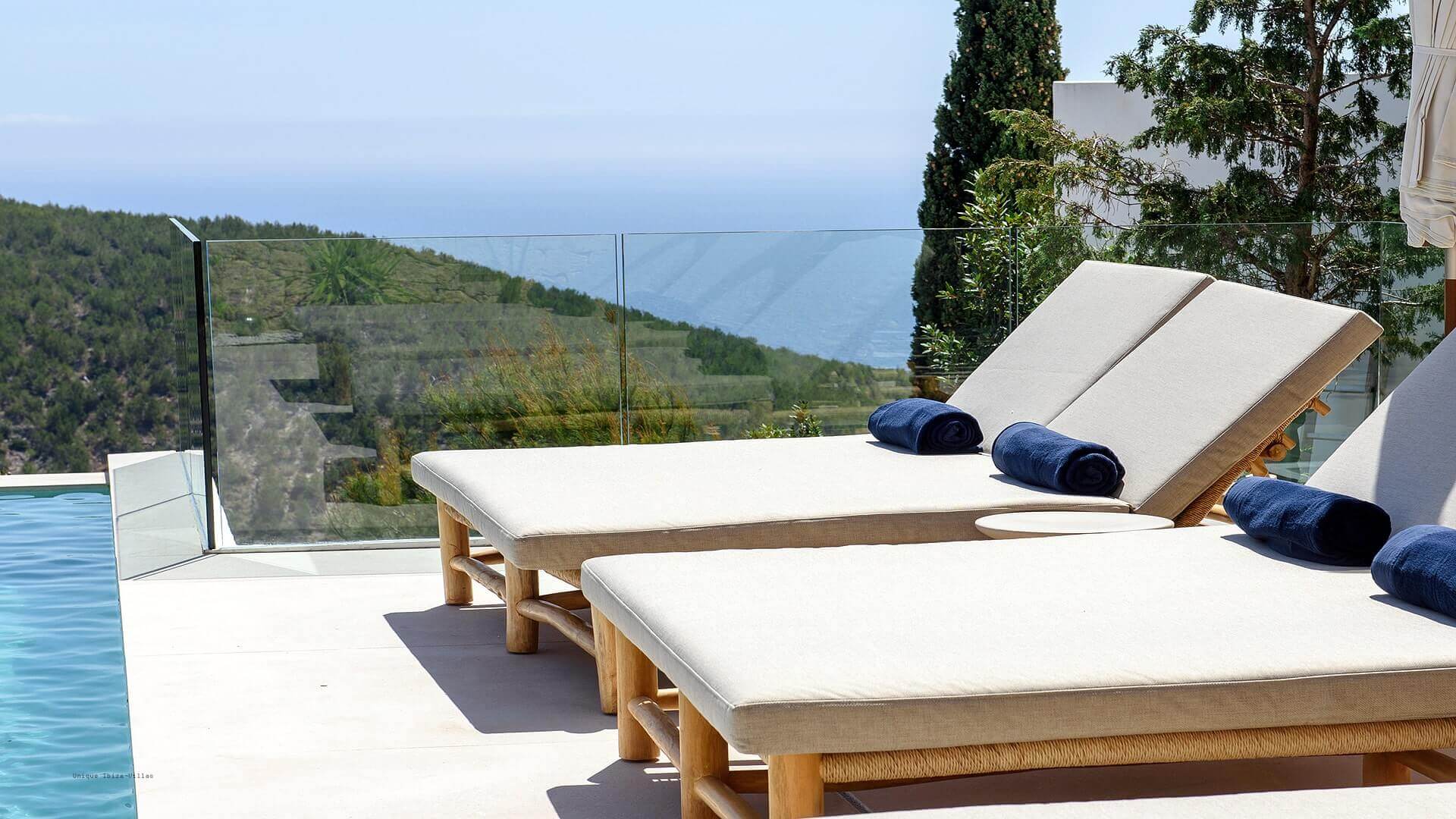 VILLA INFINITA - 5 Bedrooms - Roca Llisa