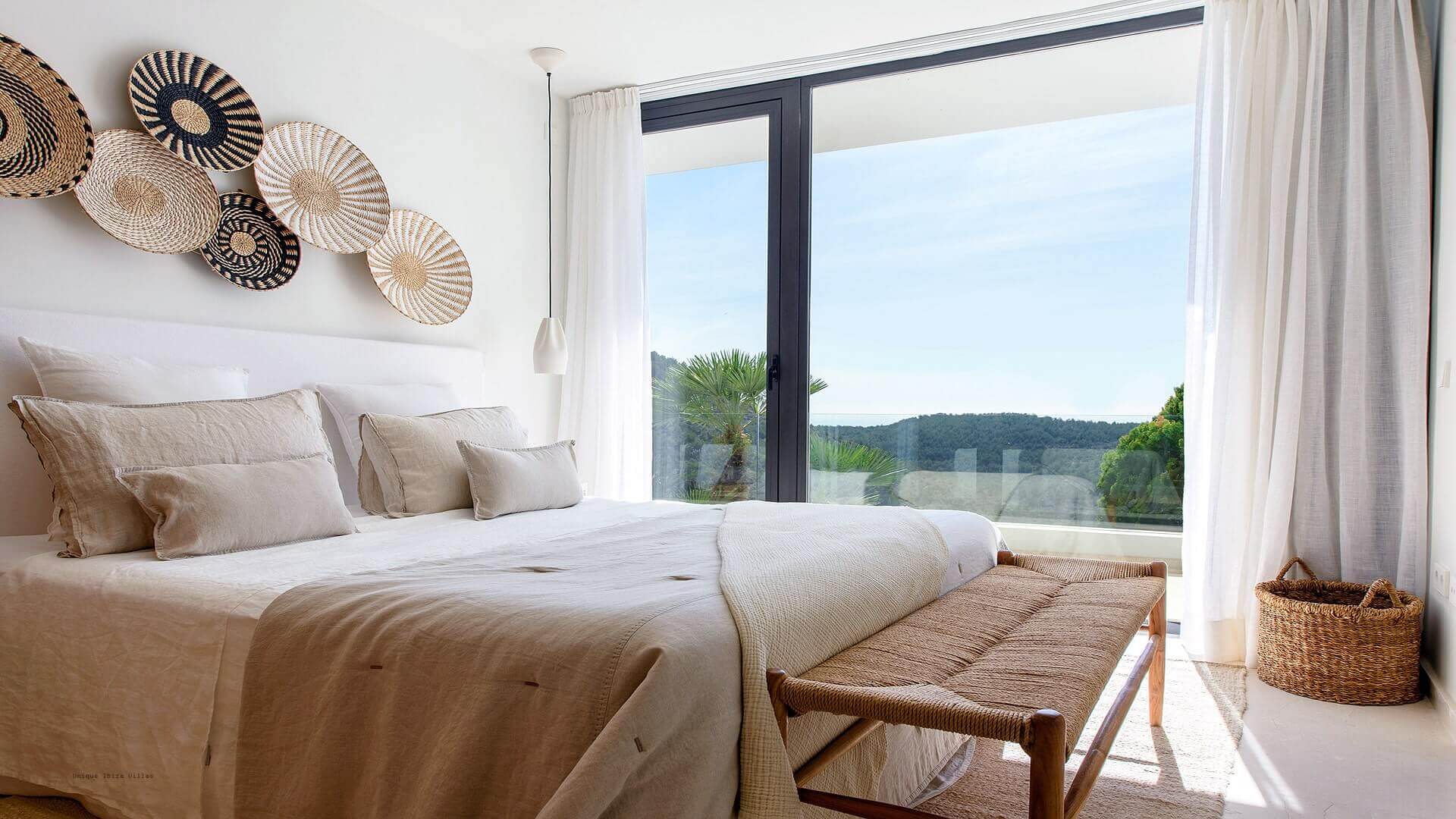 VILLA INFINITA - 5 Bedrooms - Roca Llisa