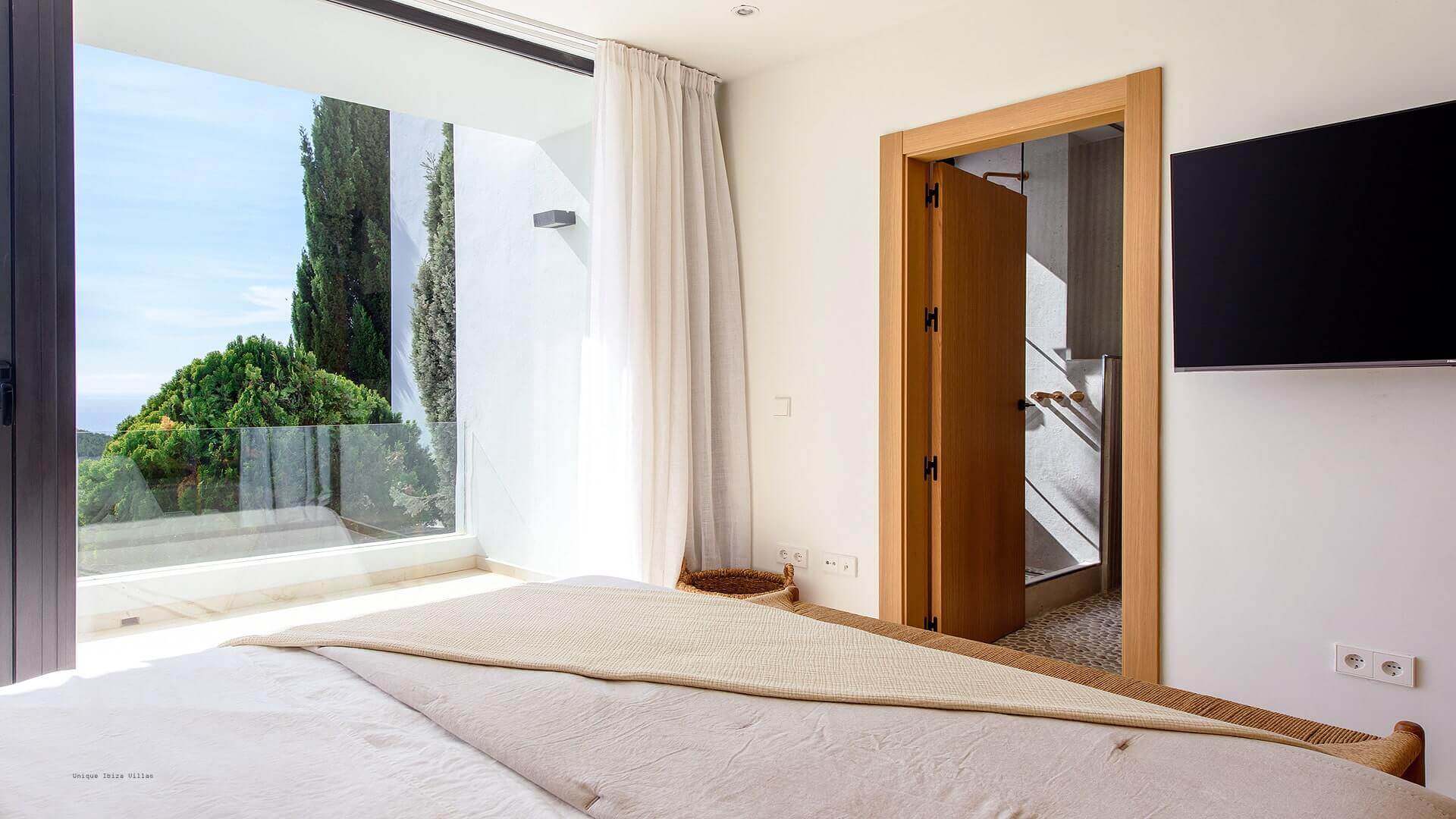 VILLA INFINITA - 5 Bedrooms - Roca Llisa