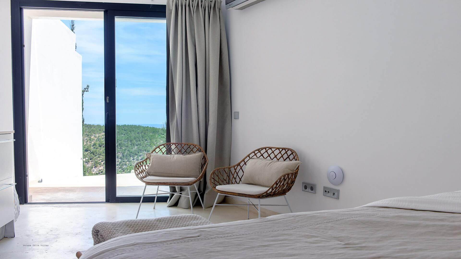 VILLA INFINITA - 5 Bedrooms - Roca Llisa