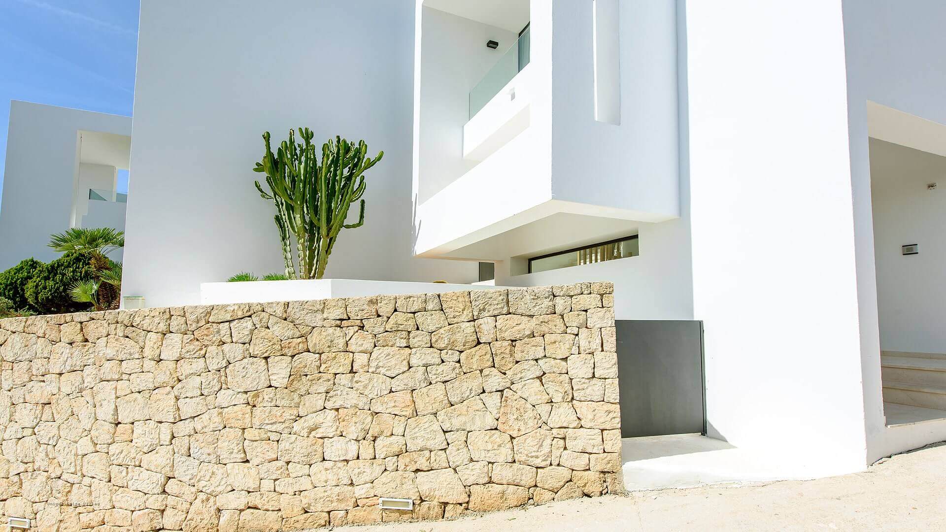 VILLA INFINITA - 5 Bedrooms - Roca Llisa
