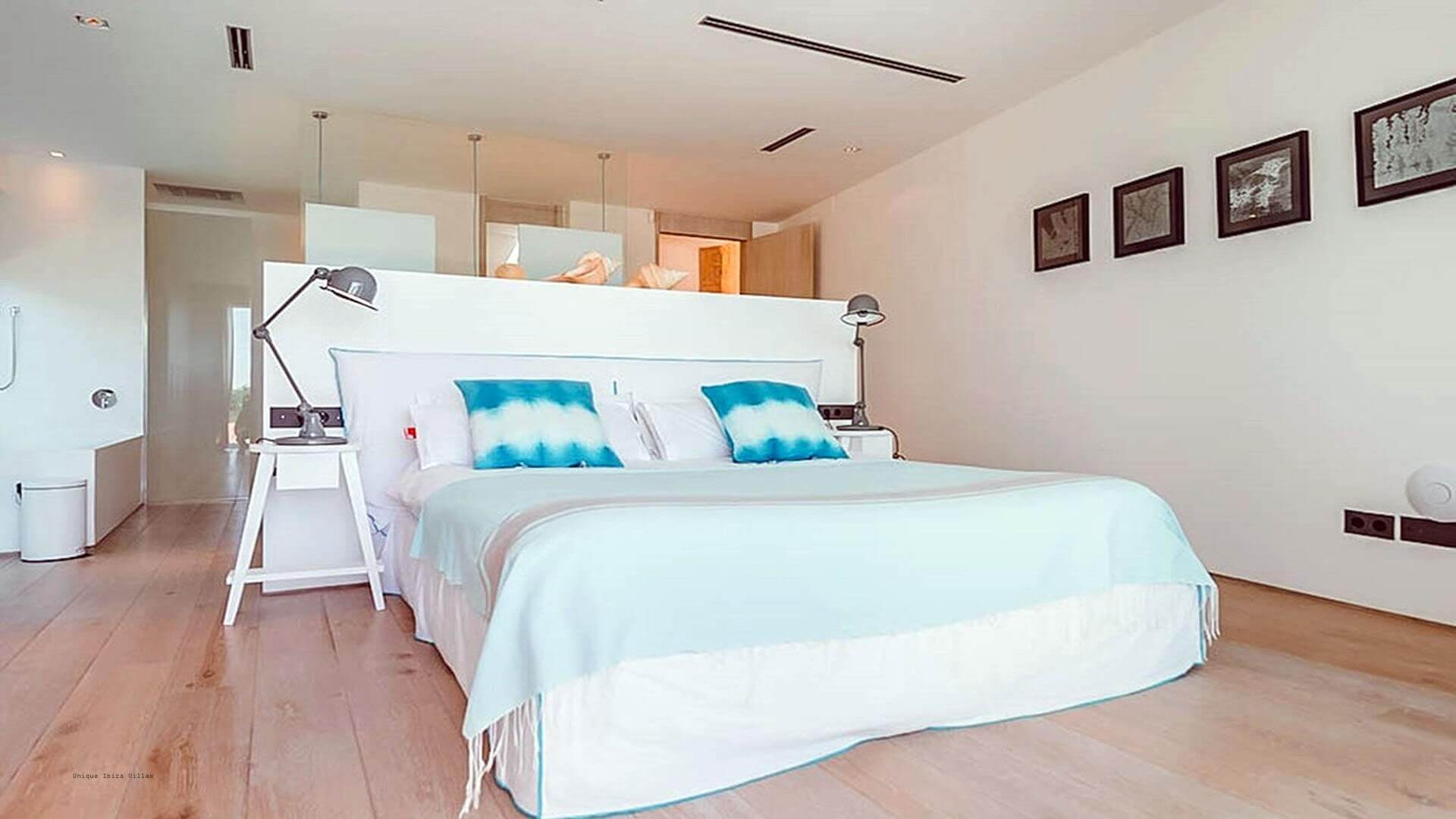 VILLA ZELMAR - 5 Bedrooms - Cala Comte/Cala Bassa/Cala Codolar