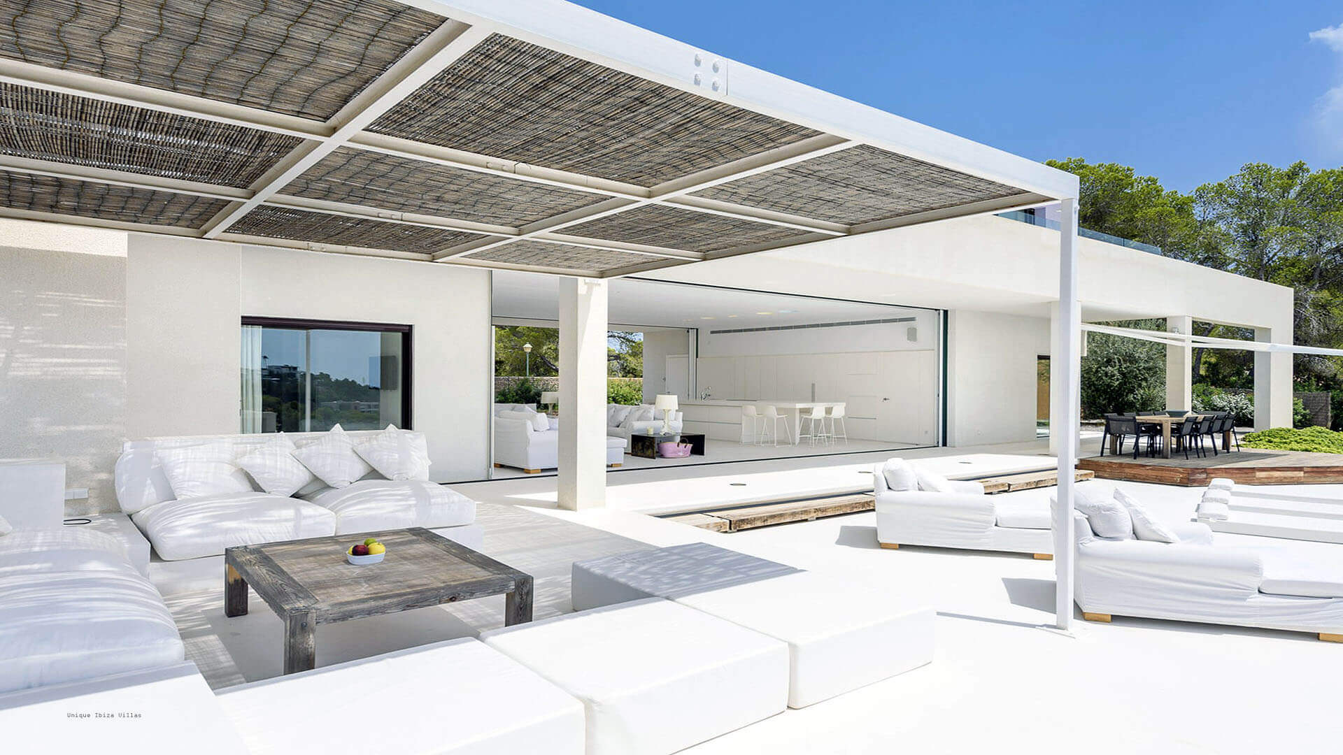 VILLA LUXE - 4 Bedrooms - Vista Alegre/San Jose 
