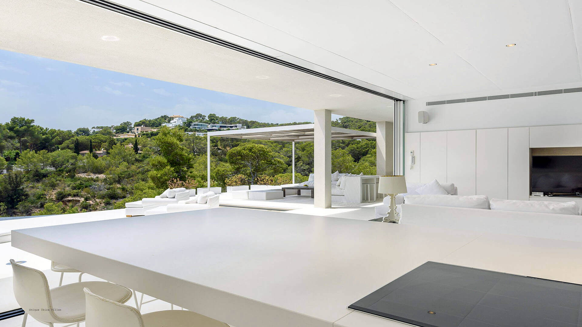 VILLA LUXE - 4 Bedrooms - Vista Alegre/San Jose 