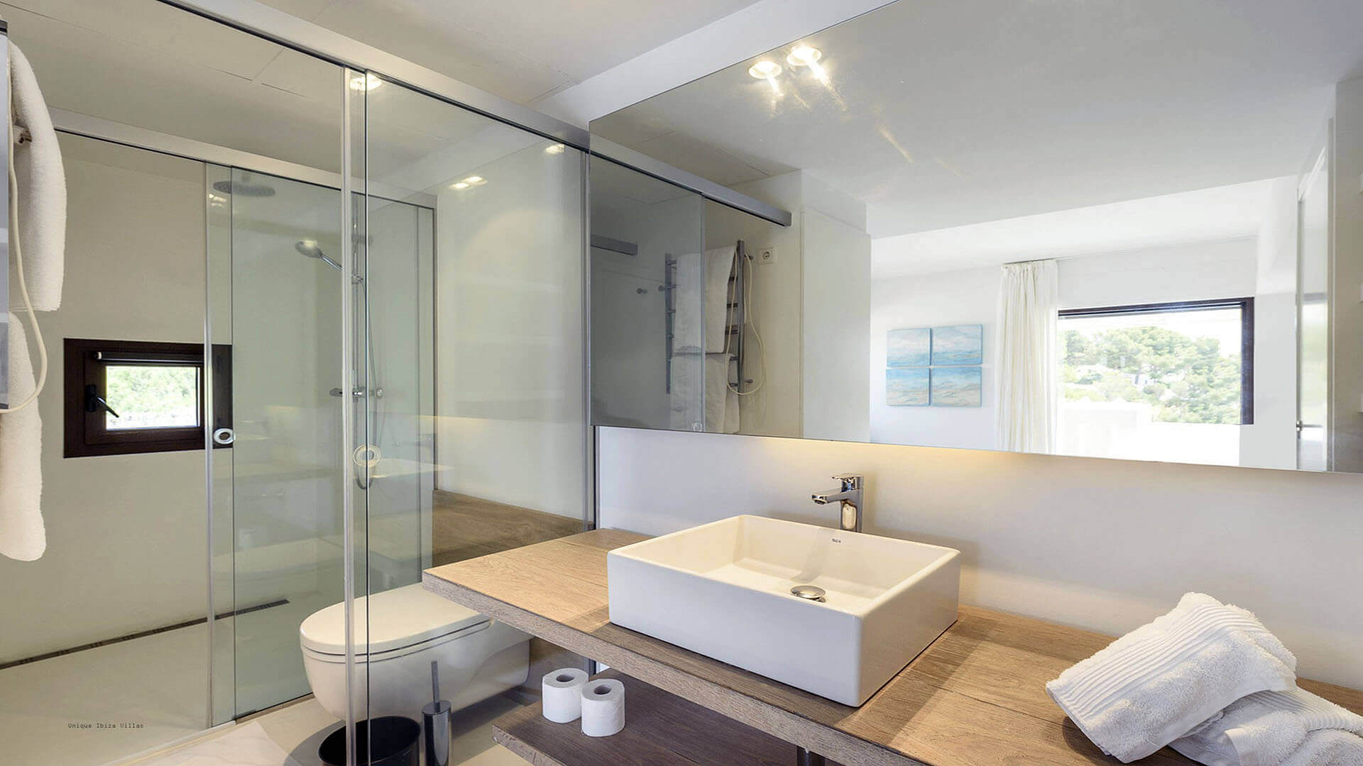 VILLA LUXE - 4 Bedrooms - Vista Alegre/San Jose 