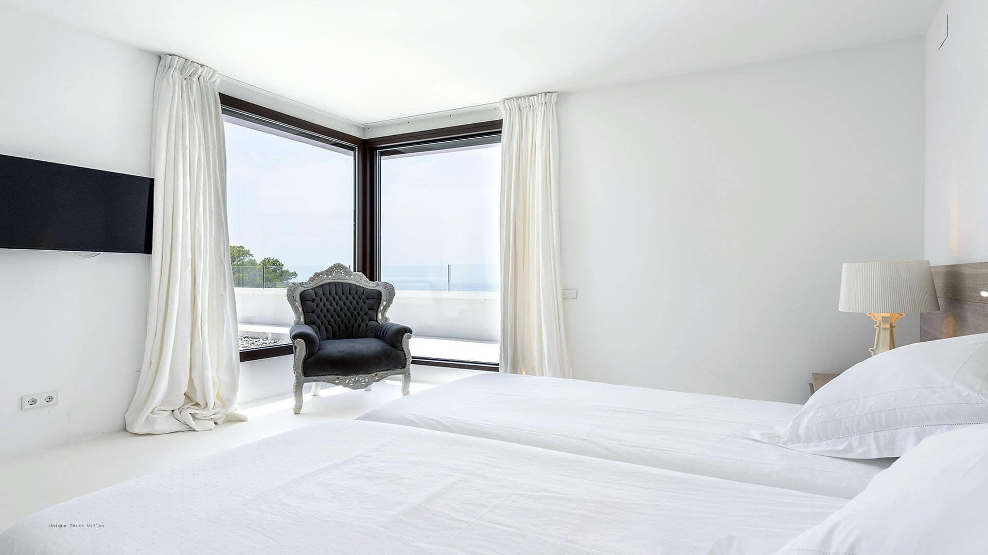 VILLA LUXE - 4 Bedrooms - Vista Alegre/San Jose 