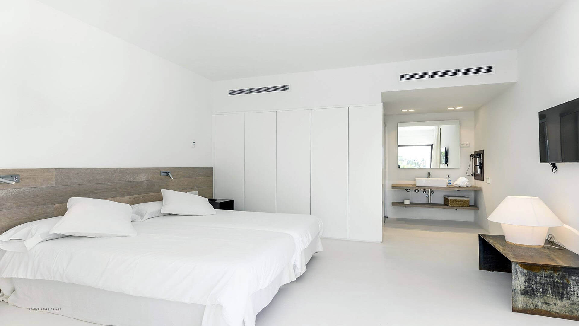 VILLA LUXE - 4 Bedrooms - Vista Alegre/San Jose 