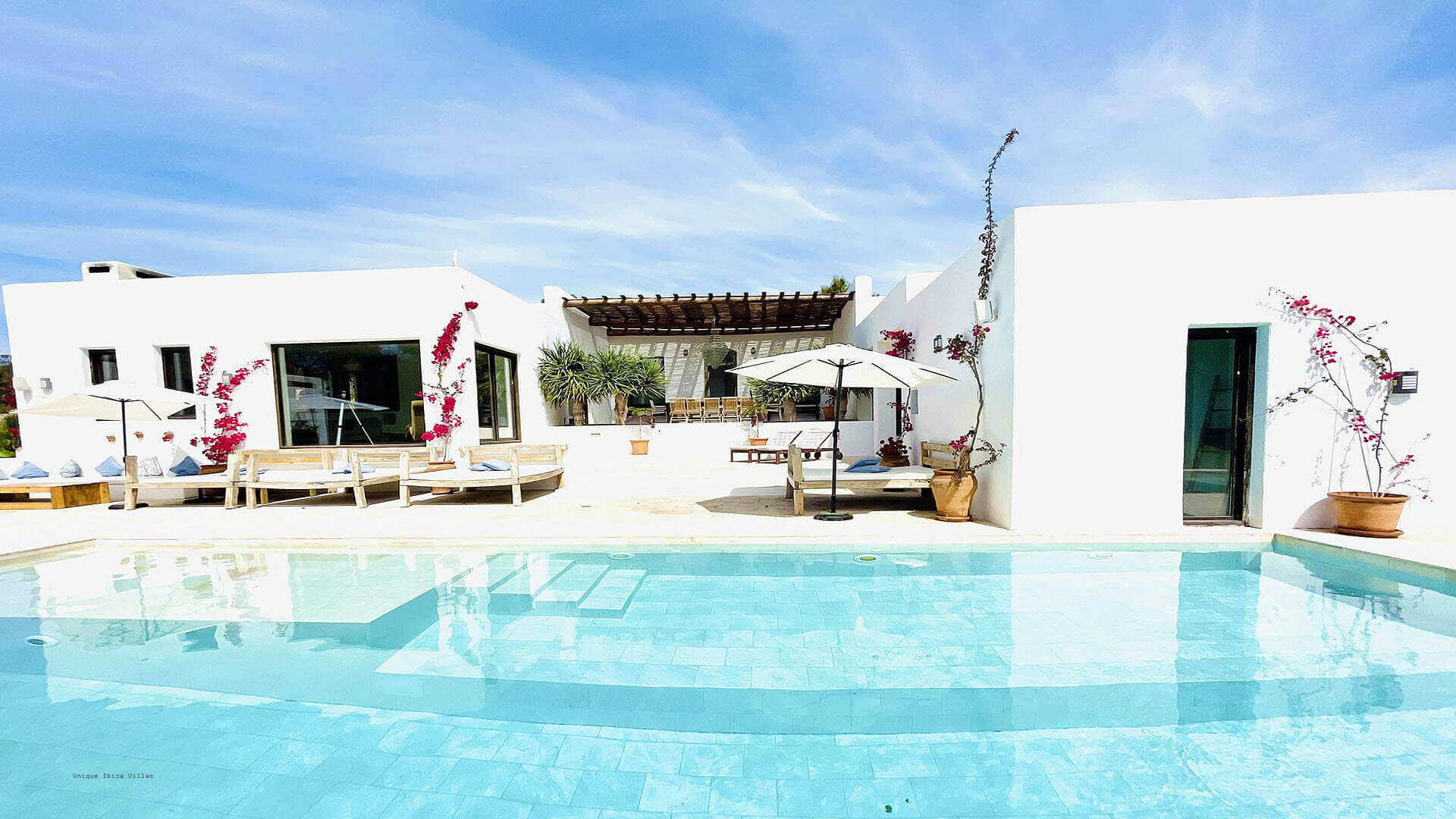 VILLA VISTA DE MUNTANYA - 6 Bedrooms - Cala Tarida/Cala Moli/San Jose