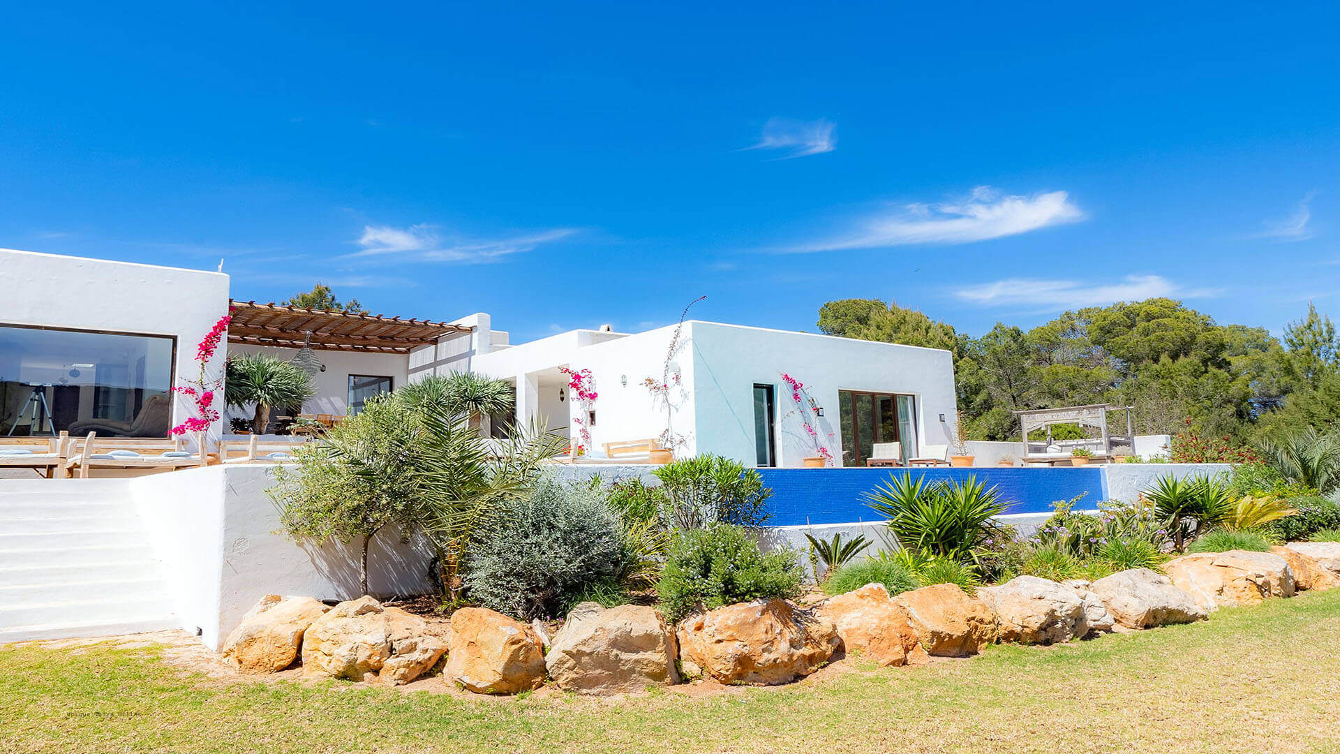 VILLA VISTA DE MUNTANYA - 6 Bedrooms - Cala Tarida/Cala Moli/San Jose