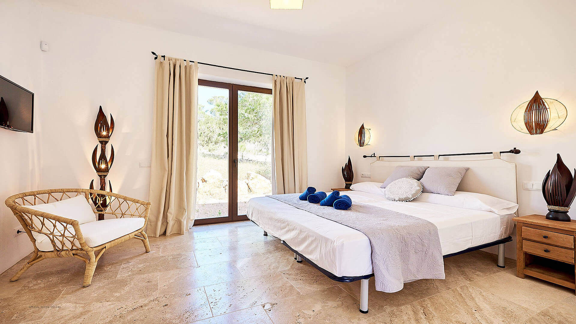 VILLA VISTA DE MUNTANYA - 6 Bedrooms - Cala Tarida/Cala Moli/San Jose