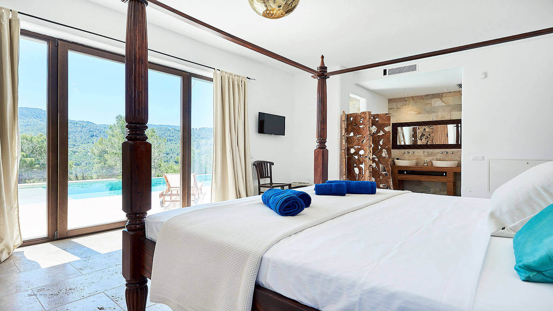 VILLA VISTA DE MUNTANYA - 6 Bedrooms - Cala Tarida/Cala Moli/San Jose