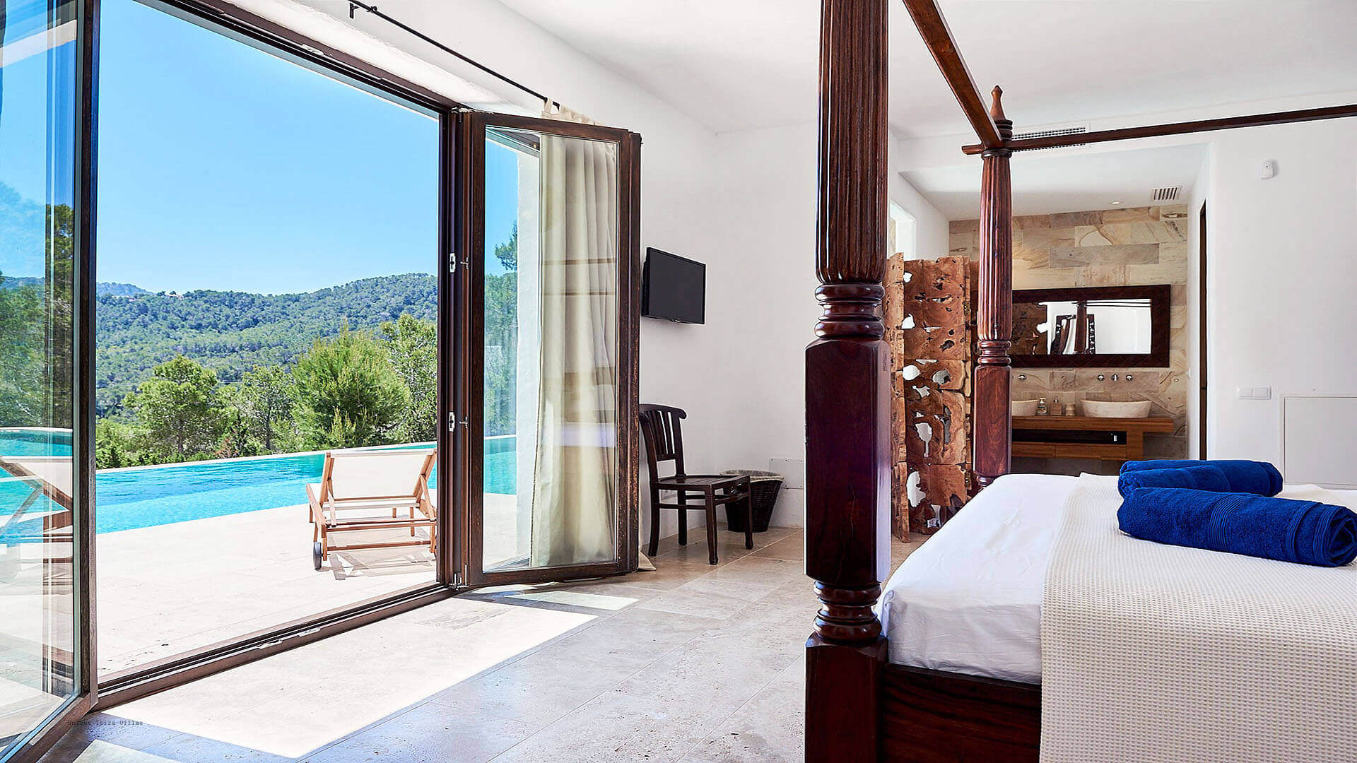 VILLA VISTA DE MUNTANYA - 6 Bedrooms - Cala Tarida/Cala Moli/San Jose