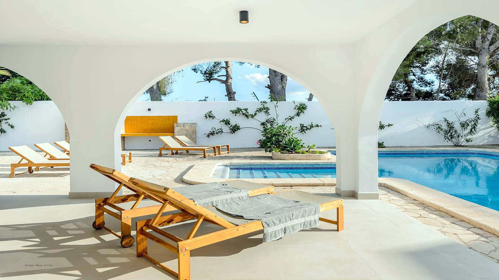 VILLA CAN MOISES - 4 Bedrooms - Near San Antonio/UNVRS 
