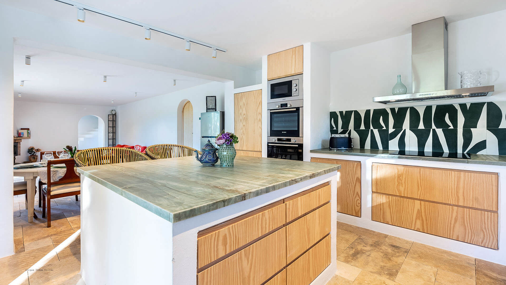 VILLA PRIMAVERA - 4 Bedrooms - San Carlos/Las Dalias 