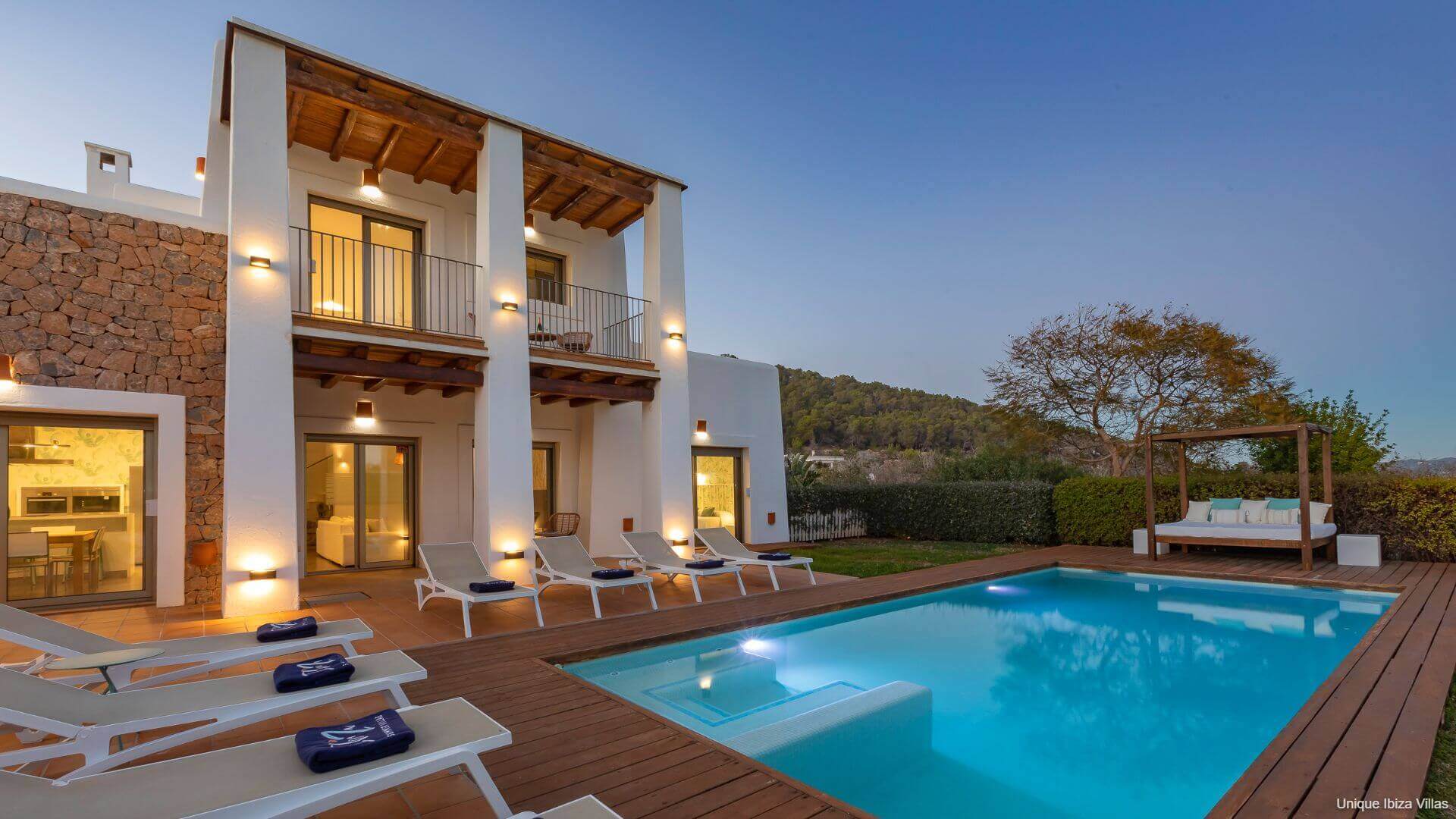 VILLA NEUS - 5 Bedrooms - Near Ibiza Town