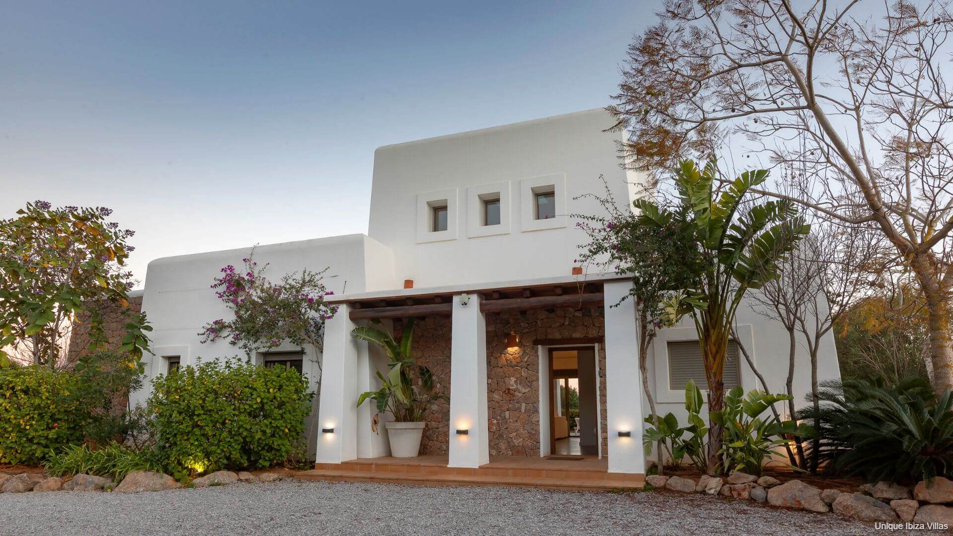VILLA NEUS - 5 Bedrooms - Near Ibiza Town