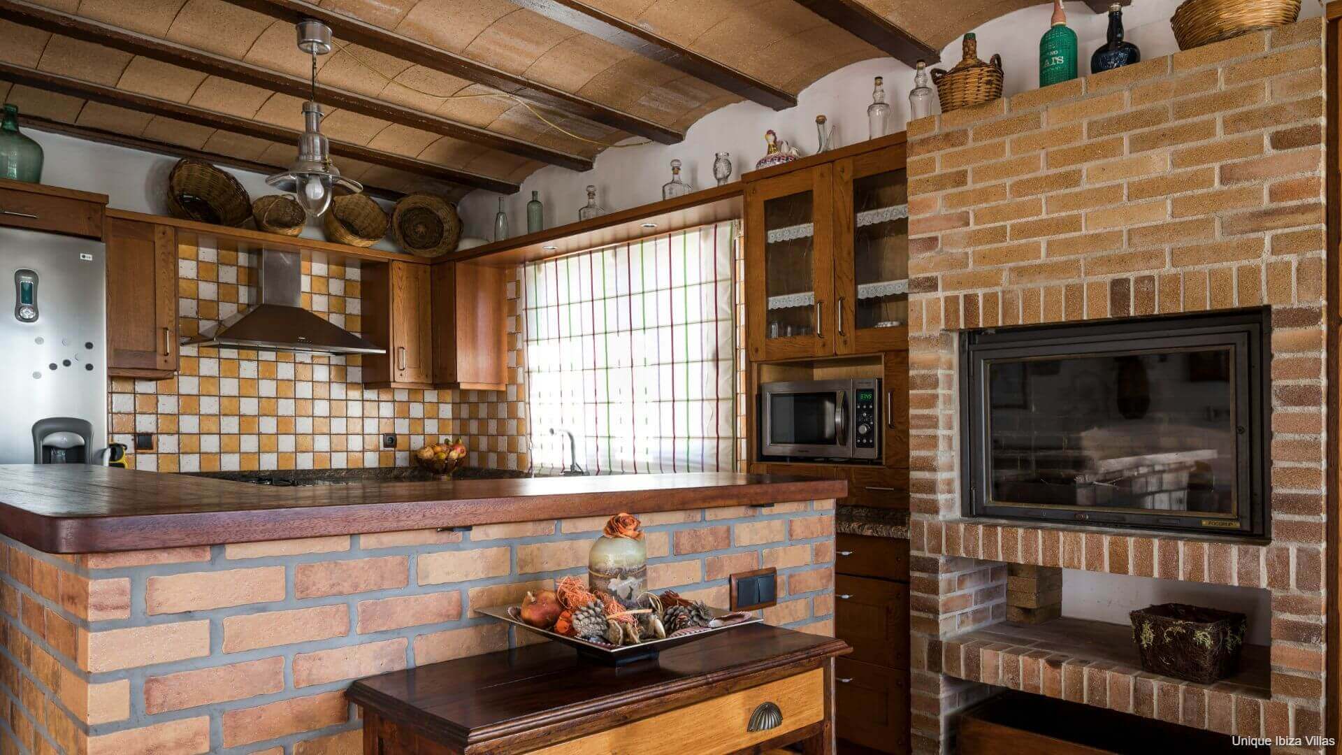 VILLA CAN SENORA - 6 Bedrooms - San Rafael/Amnesia/UNVRS (Rural)