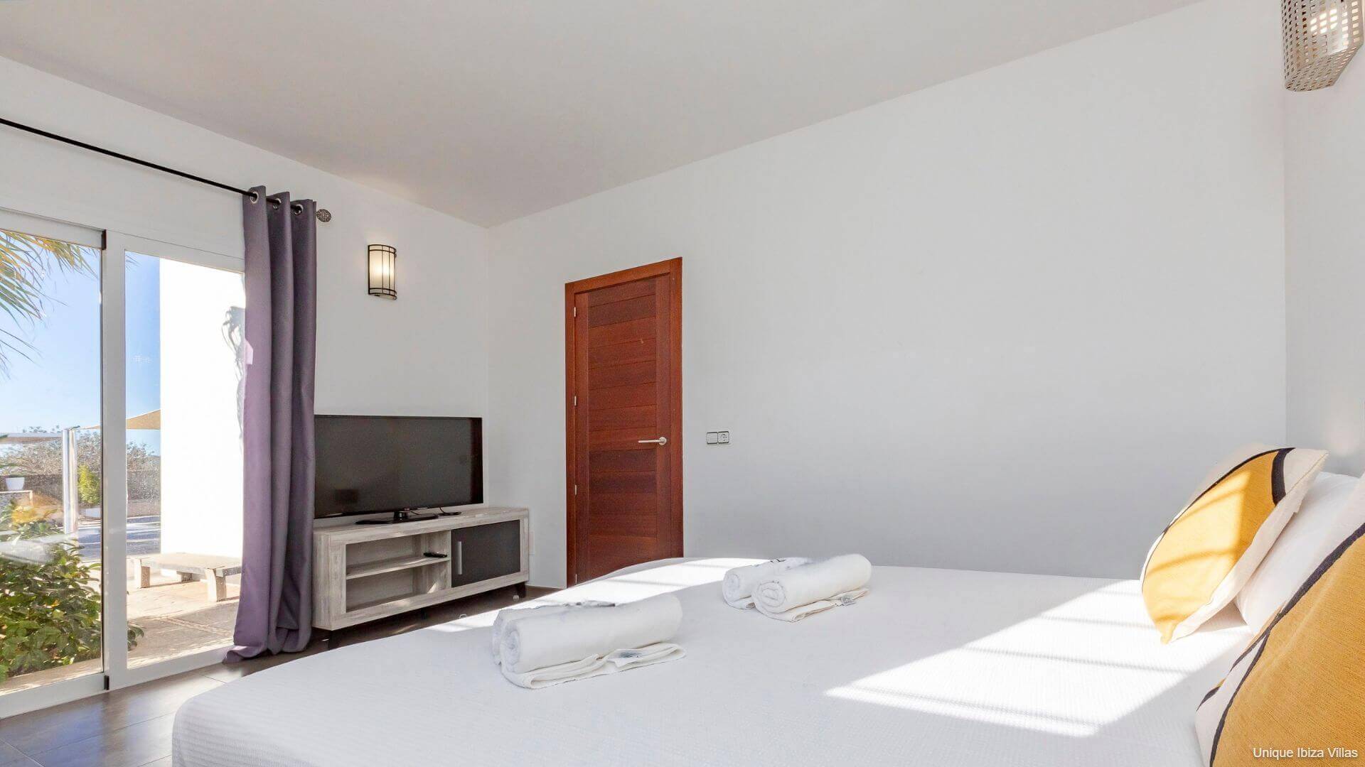 VILLA SA CABANA - 5 Bedrooms - San Antonio/San Rafael