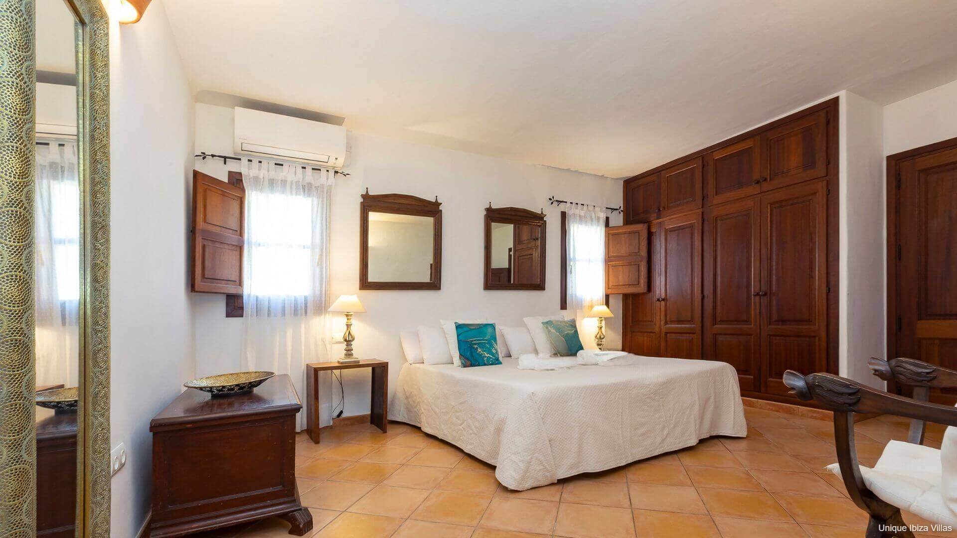 VILLA SA VINYA - 5 Bedrooms - San Jose/San Agustin