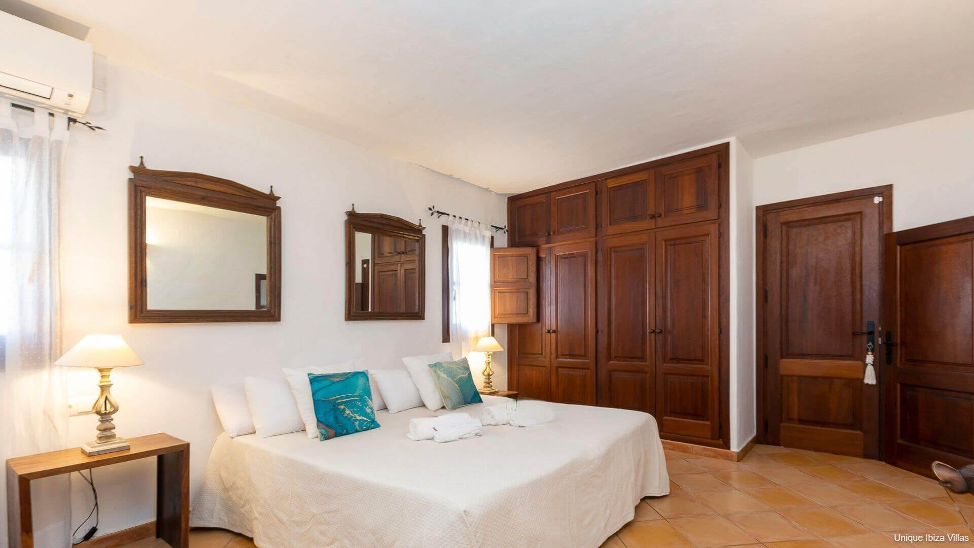 VILLA SA VINYA - 5 Bedrooms - San Jose/San Agustin