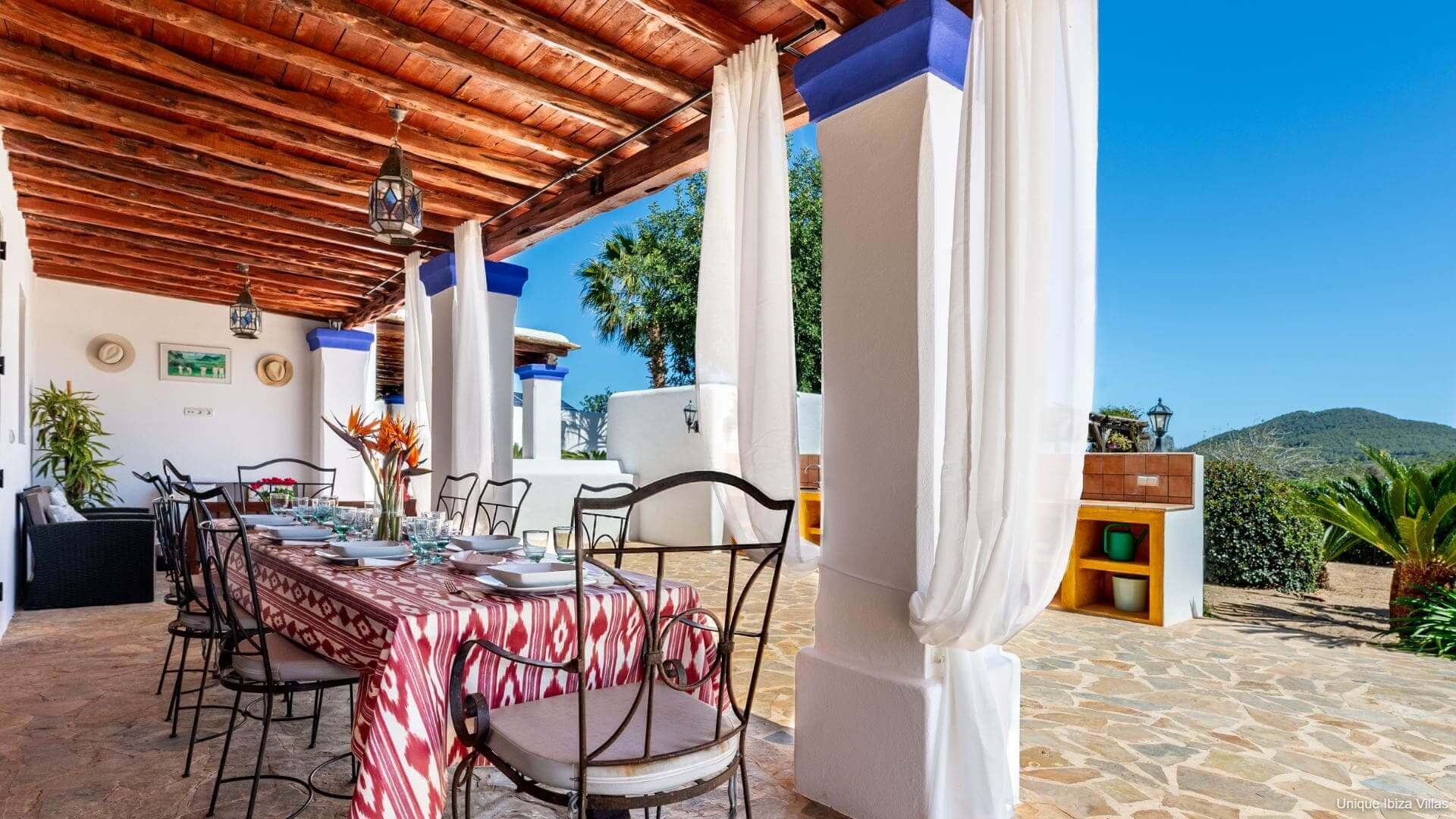 VILLA ANDREUET - 4 Bedrooms - San Carlos/Aguas Blancas (Rural)