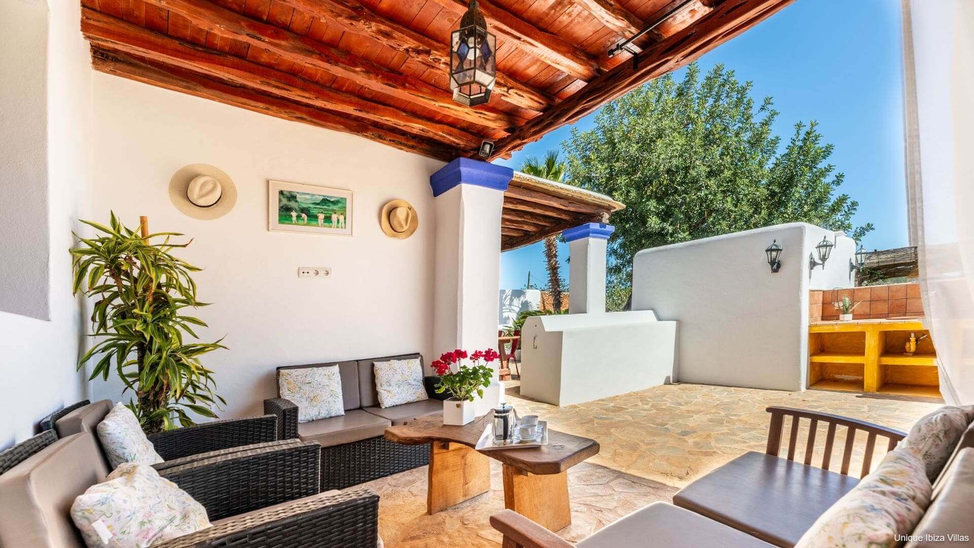 VILLA ANDREUET - 4 Bedrooms - San Carlos/Aguas Blancas (Rural)