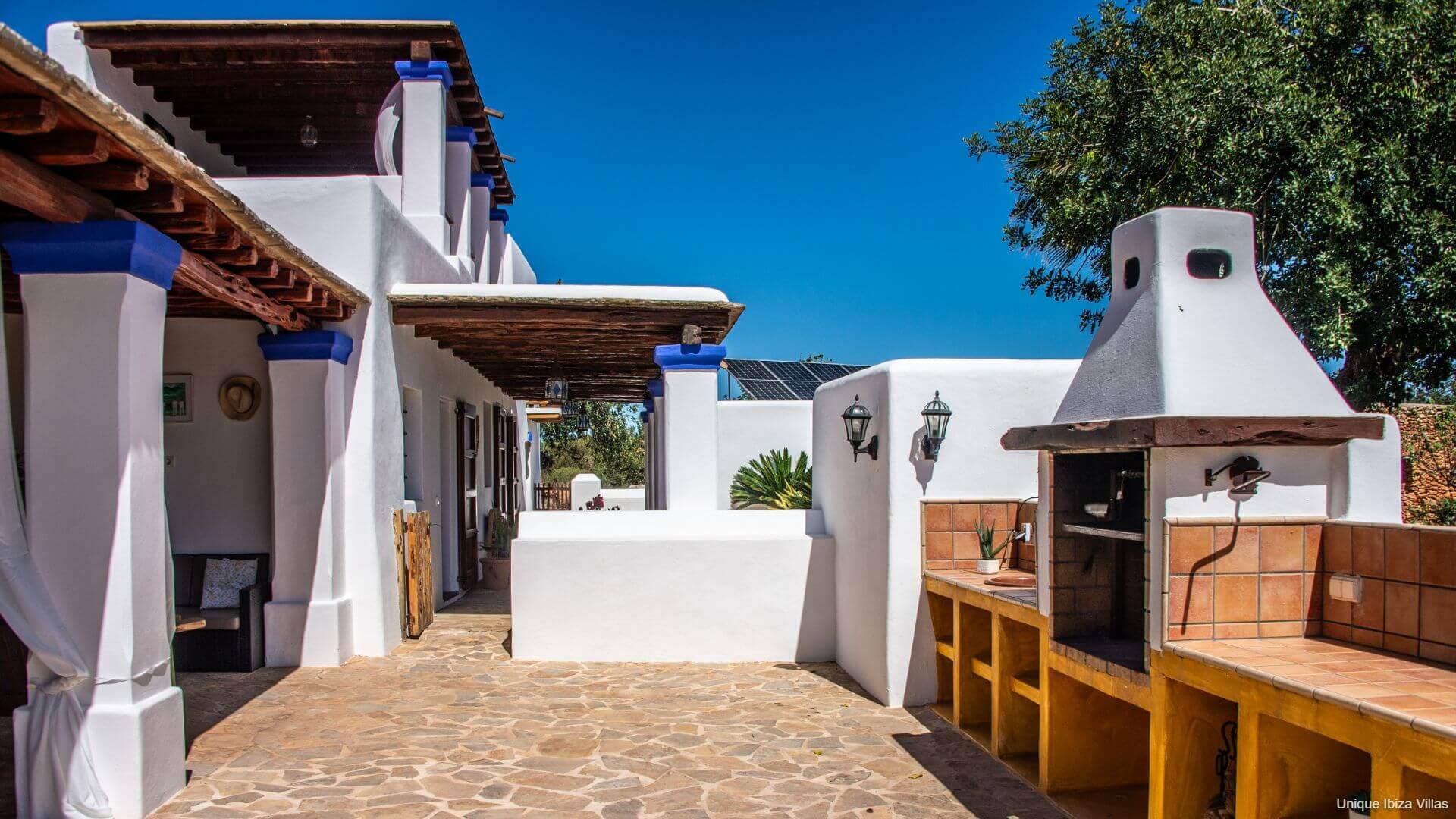 VILLA ANDREUET - 4 Bedrooms - San Carlos/Aguas Blancas (Rural)