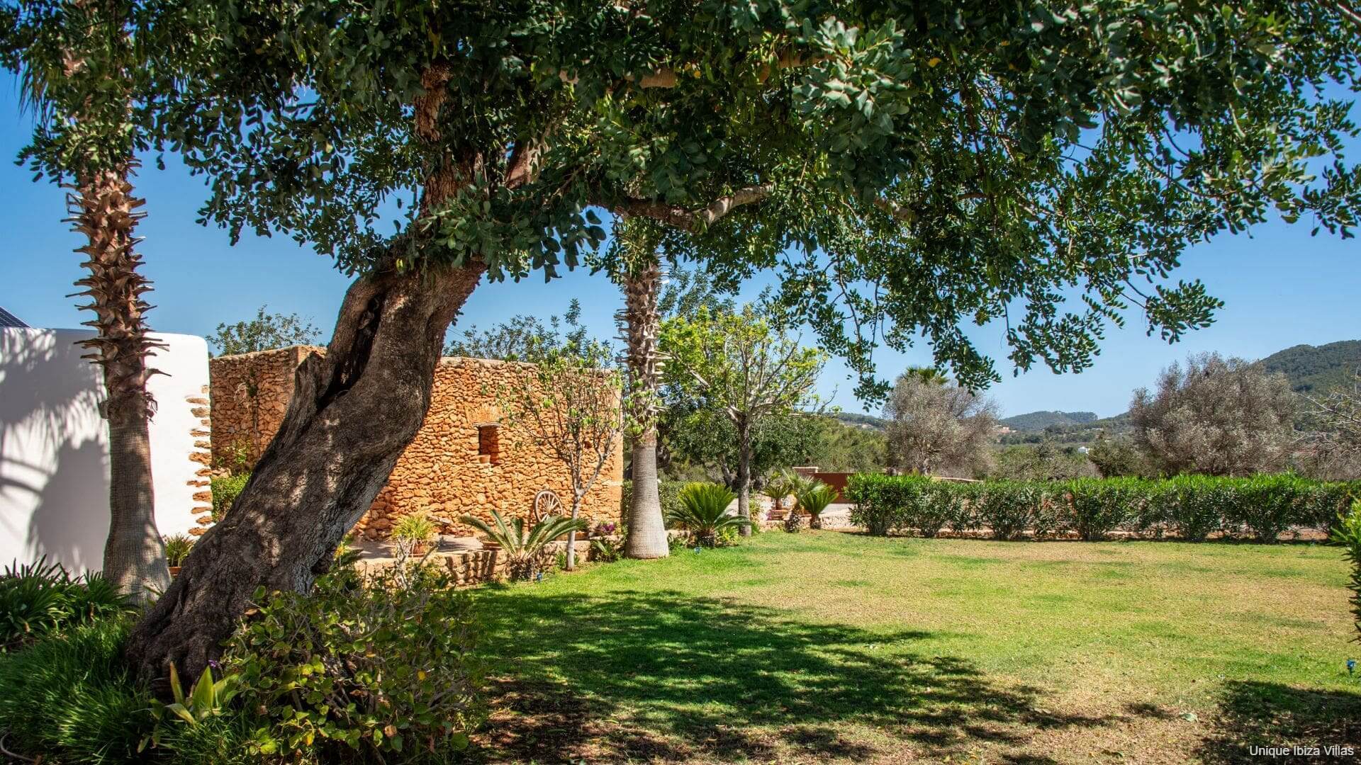 VILLA ANDREUET - 4 Bedrooms - San Carlos/Aguas Blancas (Rural)