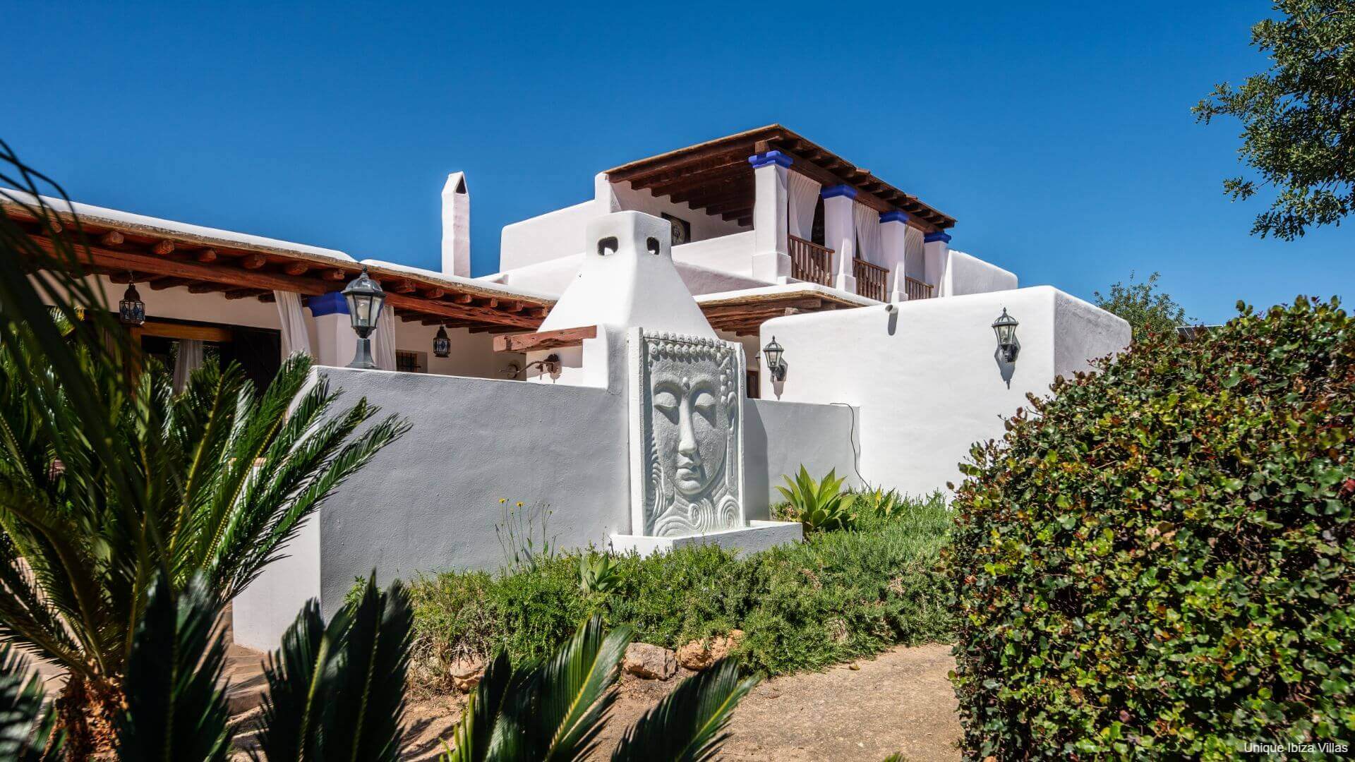 VILLA ANDREUET - 4 Bedrooms - San Carlos/Aguas Blancas (Rural)