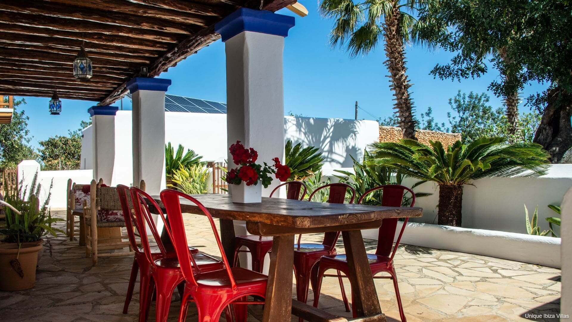 VILLA ANDREUET - 4 Bedrooms - San Carlos/Aguas Blancas (Rural)