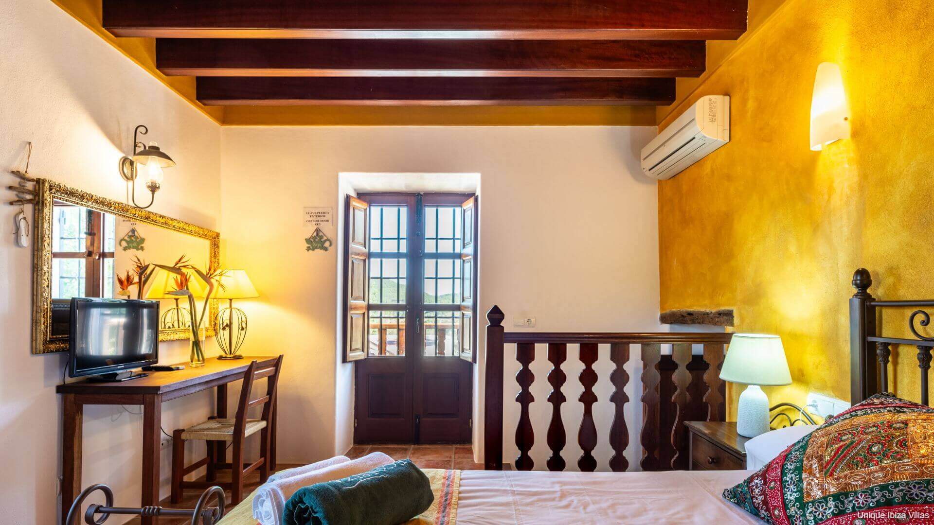 VILLA ANDREUET - 4 Bedrooms - San Carlos/Aguas Blancas (Rural)