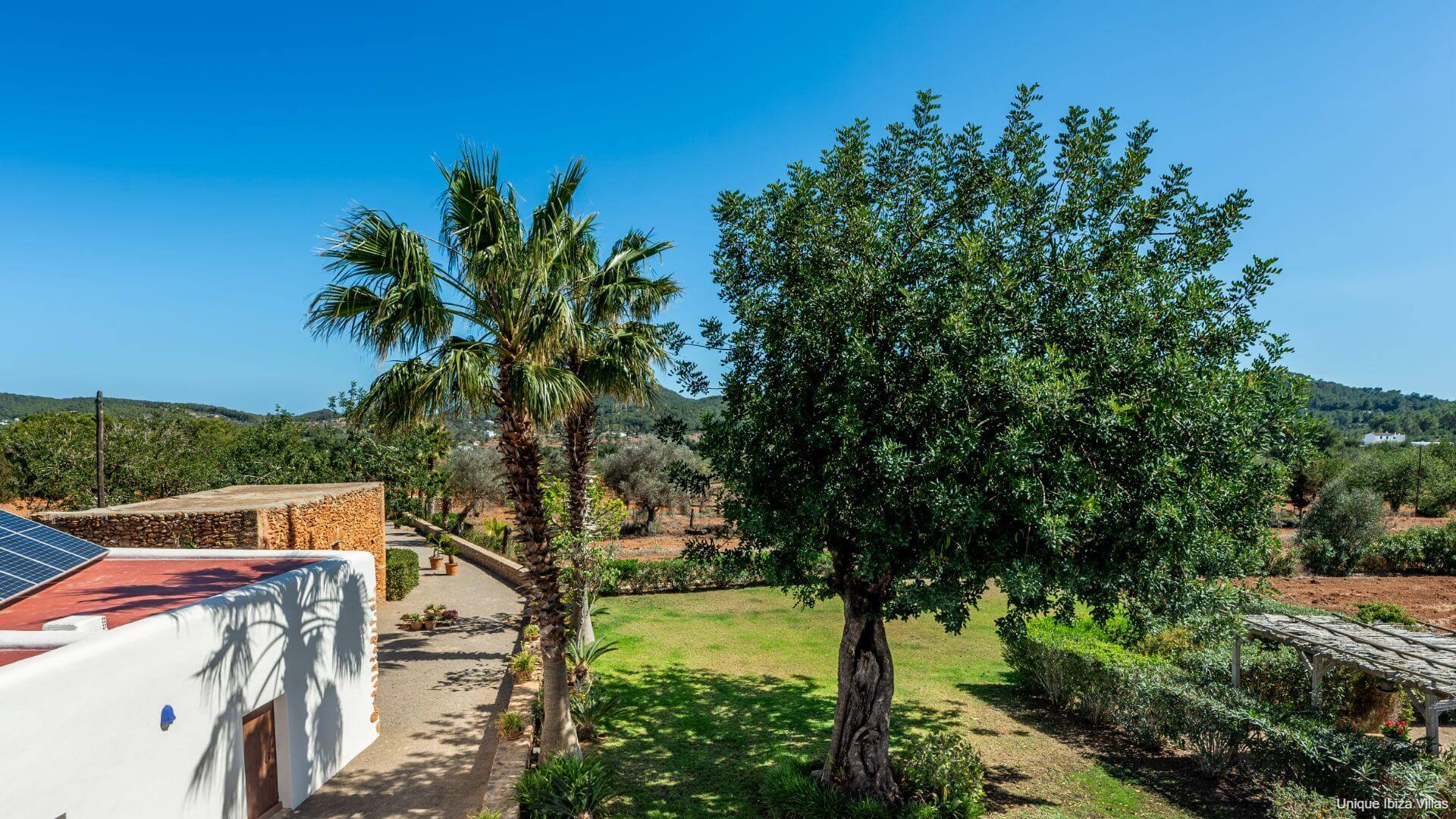 VILLA ANDREUET - 4 Bedrooms - San Carlos/Aguas Blancas (Rural)