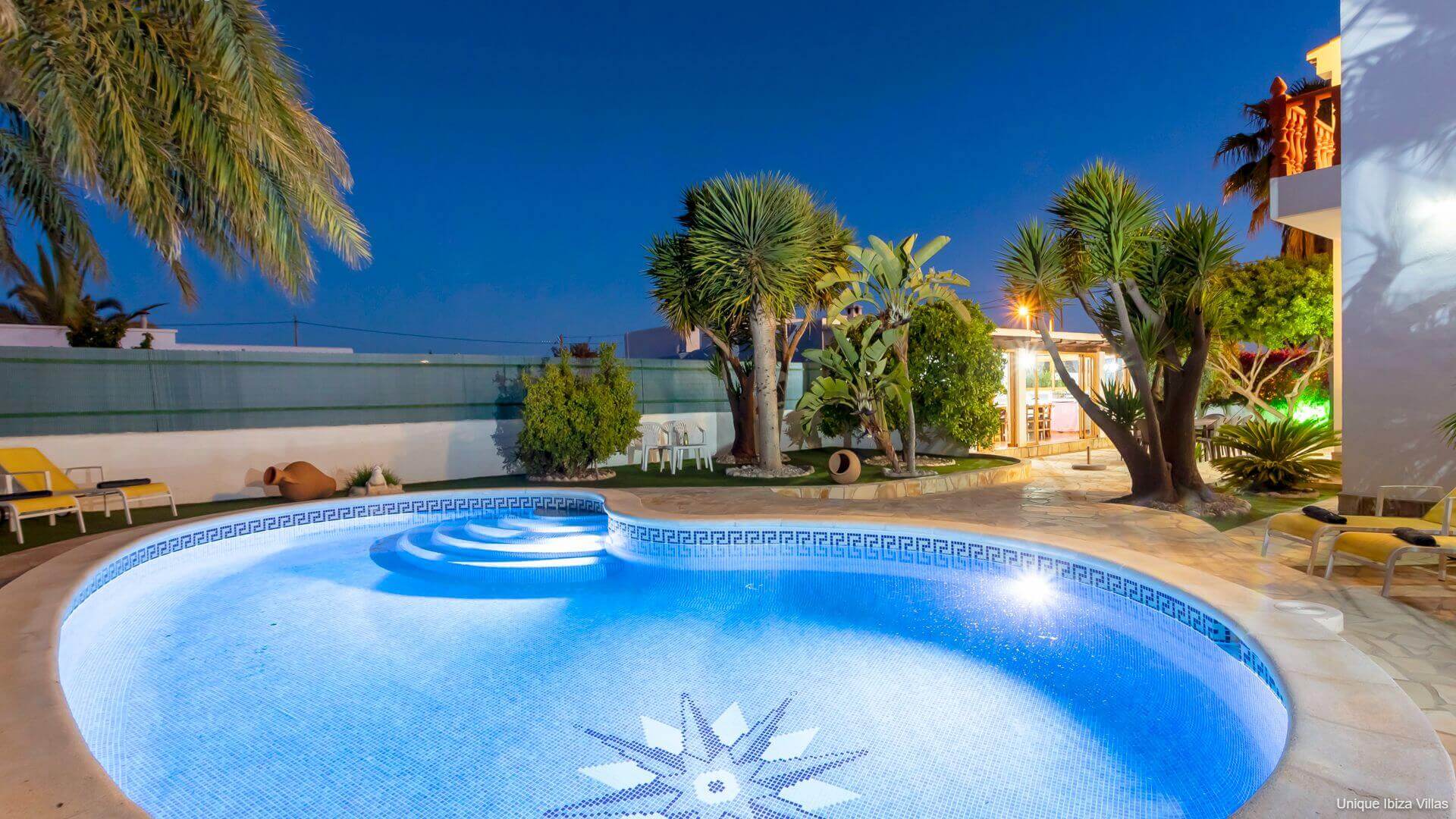 VILLA MALI - 6 Bedrooms - San Jordi Near Playa den Bossa