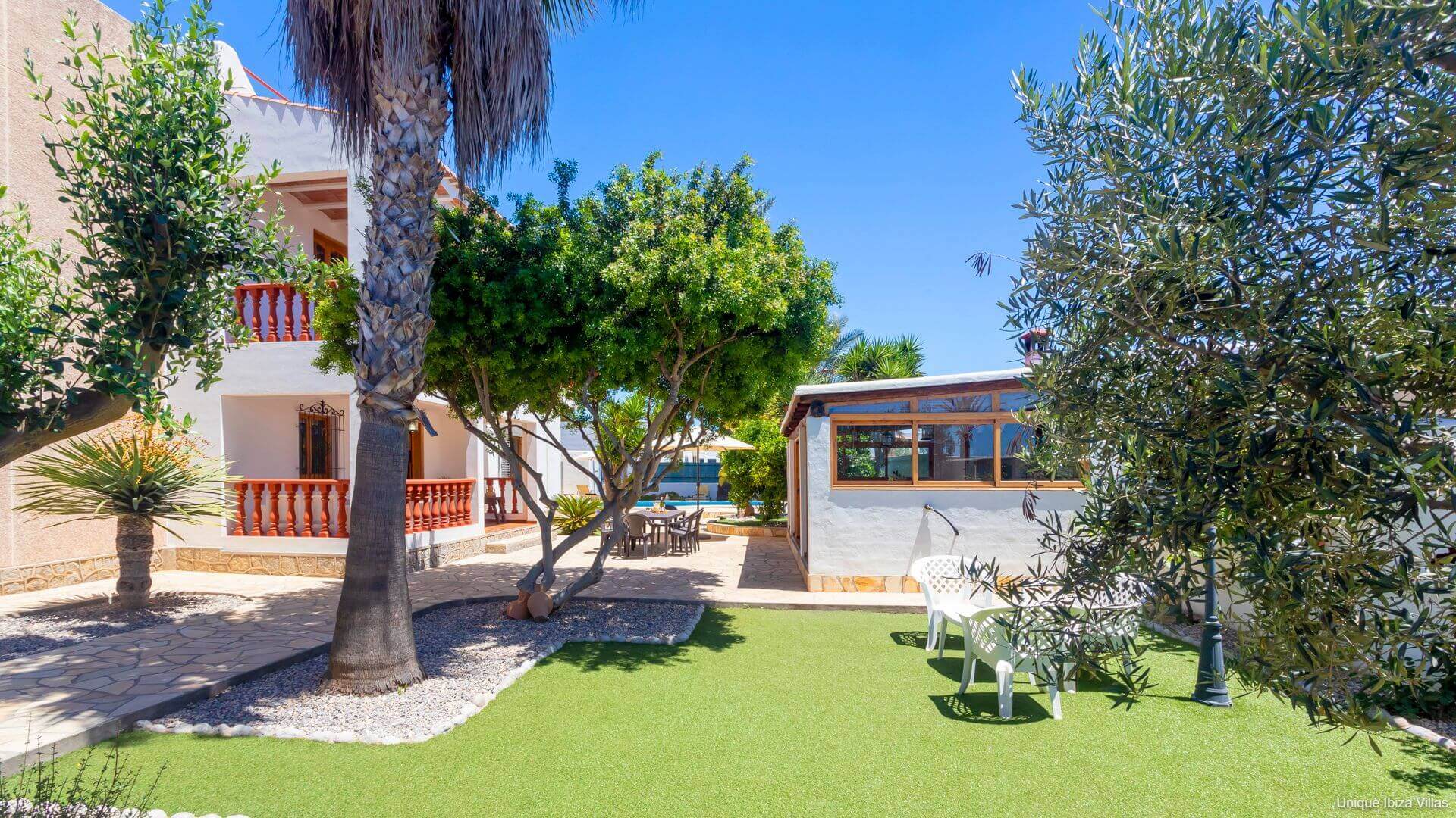 VILLA MALI - 6 Bedrooms - San Jordi Near Playa den Bossa