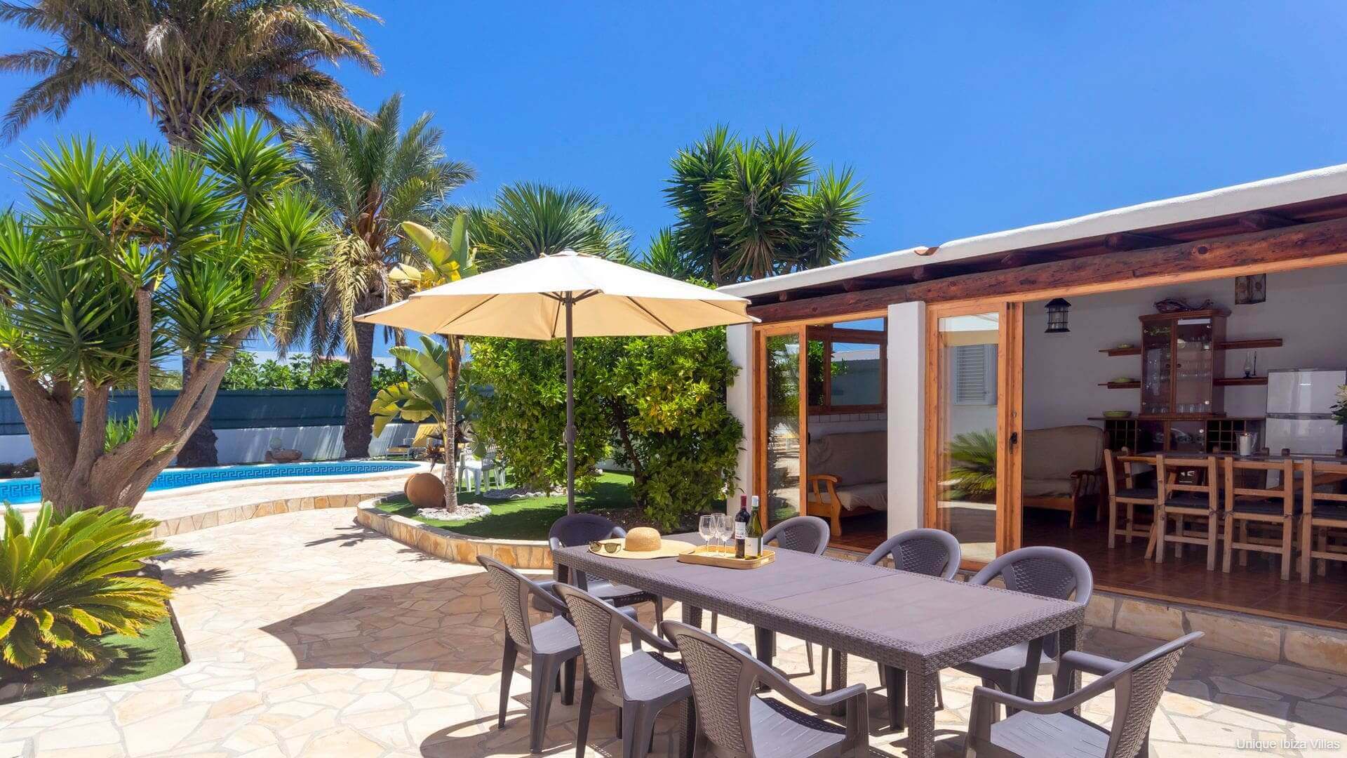 VILLA MALI - 6 Bedrooms - San Jordi Near Playa den Bossa