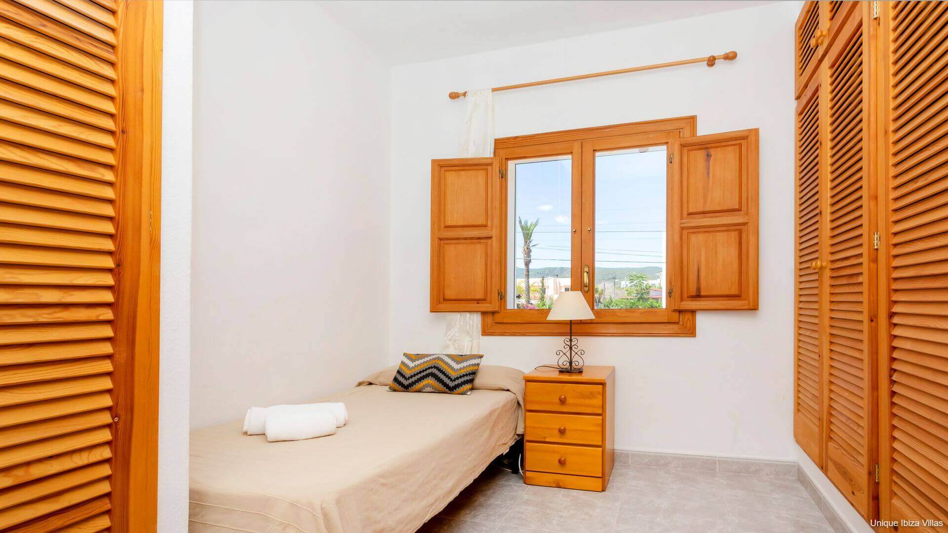 VILLA MALI - 6 Bedrooms - San Jordi Near Playa den Bossa