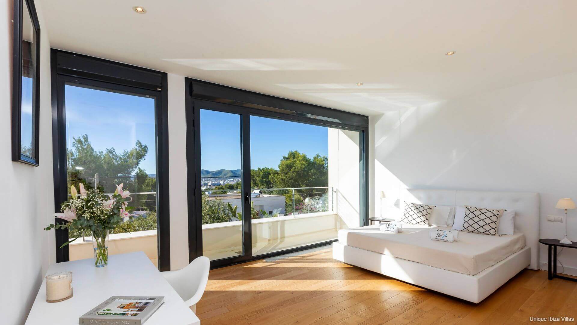 VILLA VUE - 5 Bedrooms - Cap Martinet/Talamanca