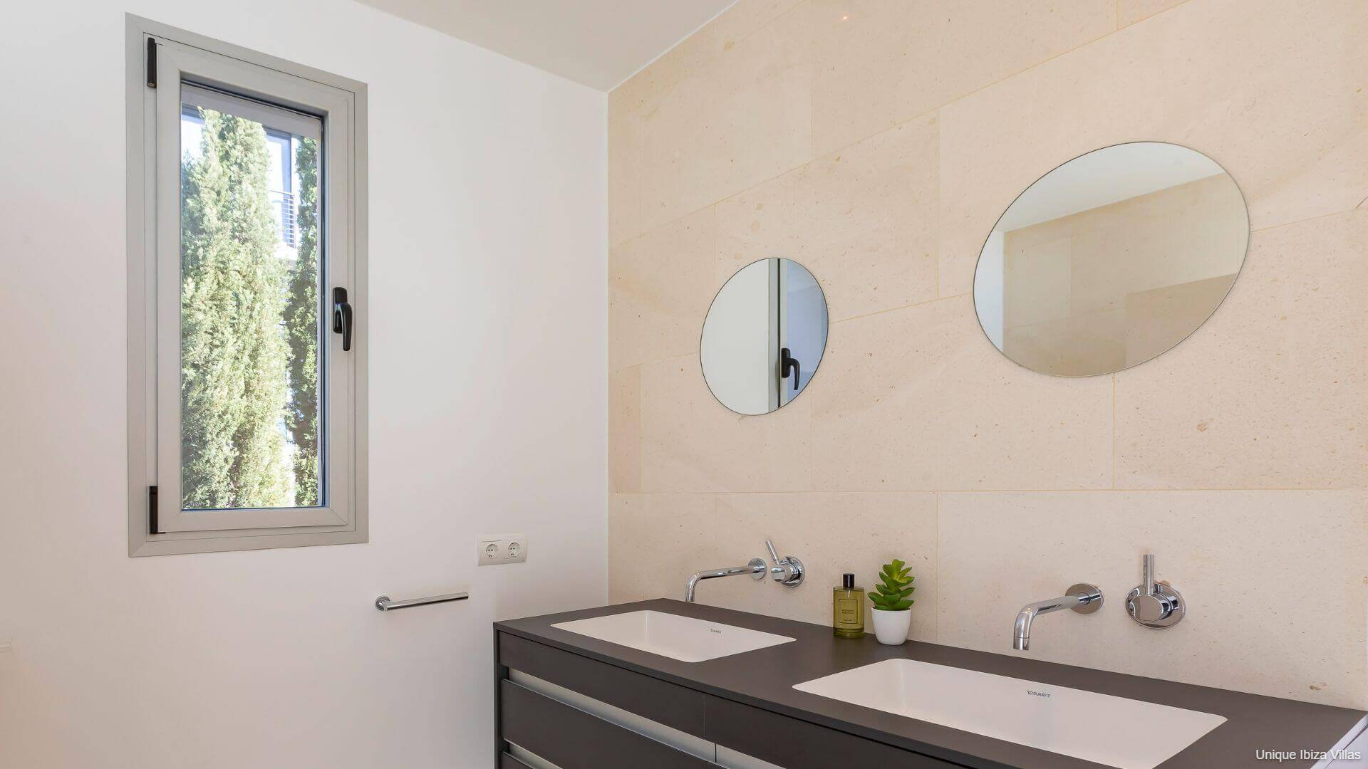 VILLA VUE - 5 Bedrooms - Cap Martinet/Talamanca