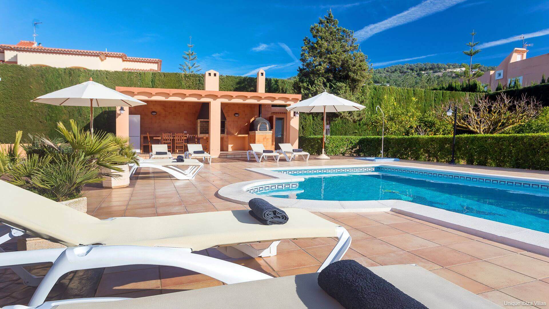 VILLA TINO - 6 Bedrooms - Near Jesus/Ibiza Town