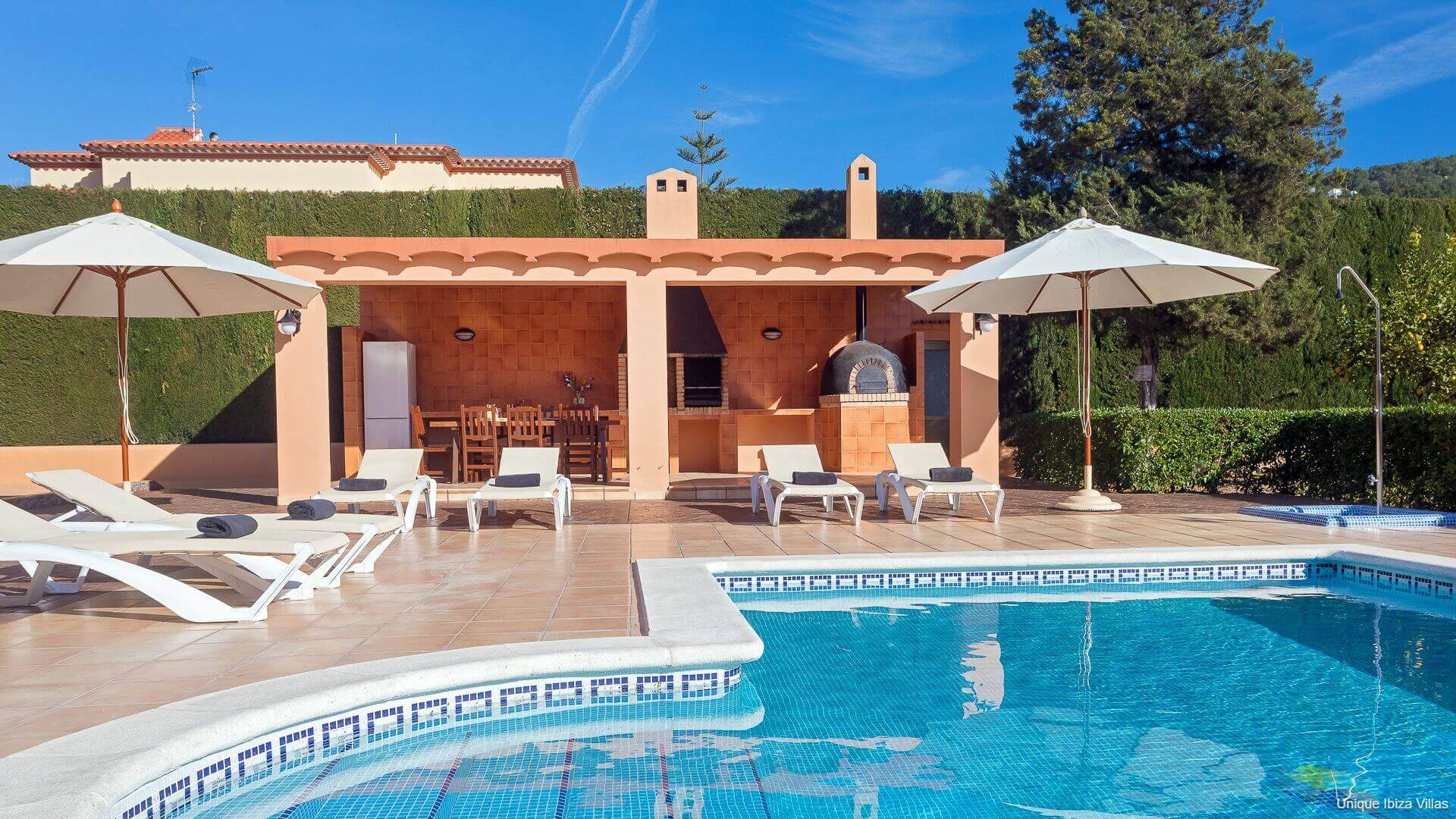 VILLA TINO - 6 Bedrooms - Near Jesus/Ibiza Town
