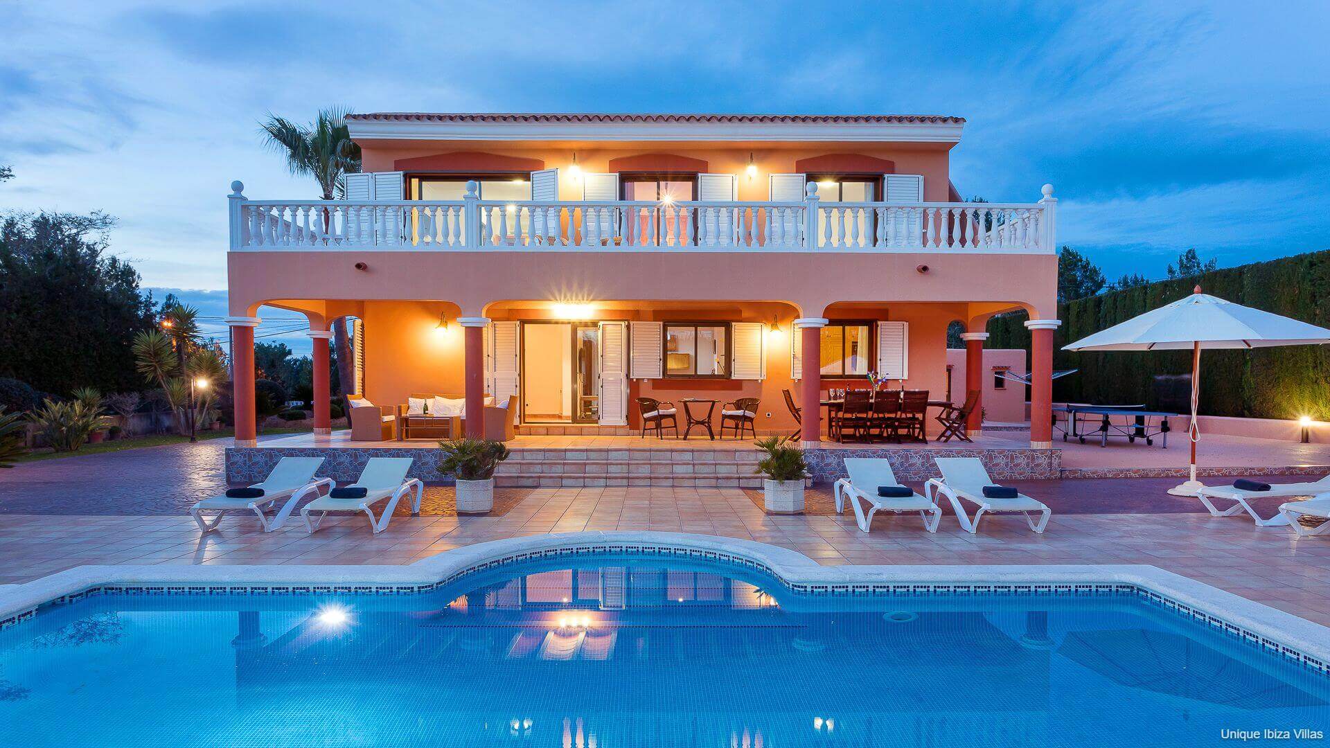 VILLA TINO - 6 Bedrooms - Near Jesus/Ibiza Town