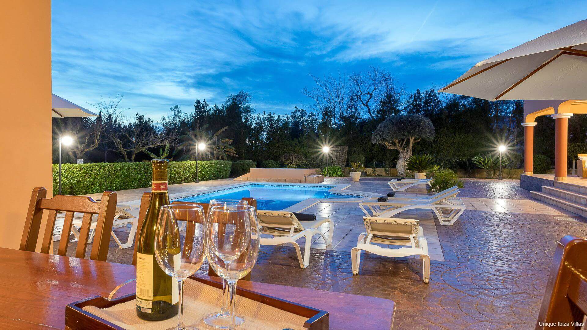 VILLA TINO - 6 Bedrooms - Near Jesus/Ibiza Town