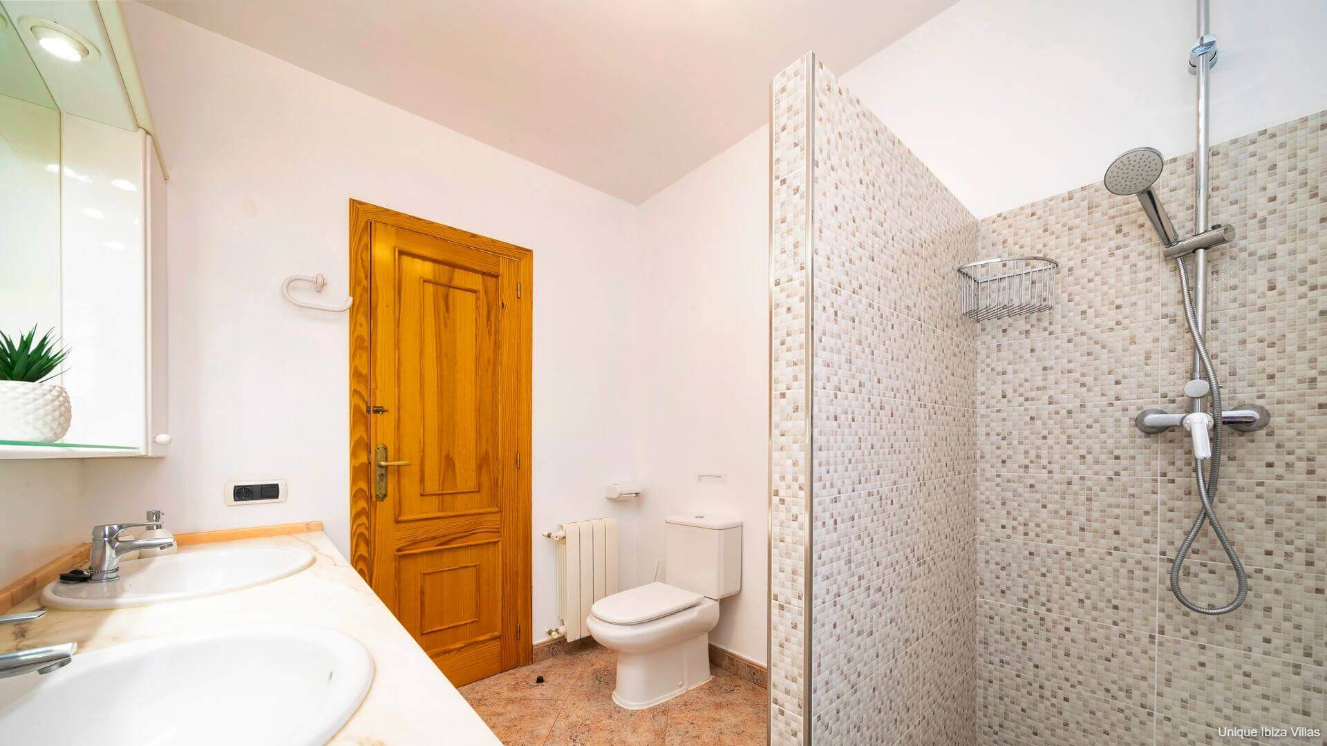 VILLA TINO - 6 Bedrooms - Near Jesus/Ibiza Town