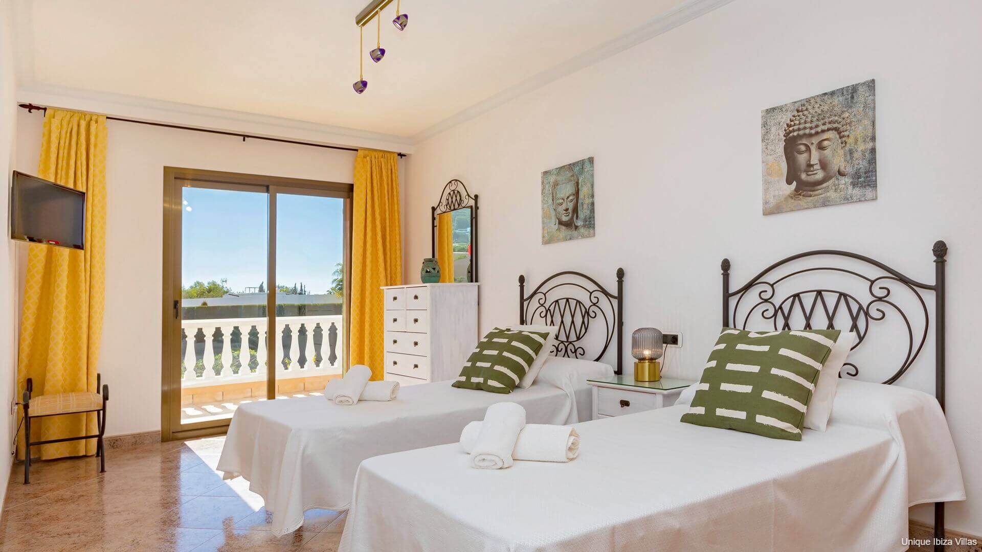 VILLA TINO - 6 Bedrooms - Near Jesus/Ibiza Town