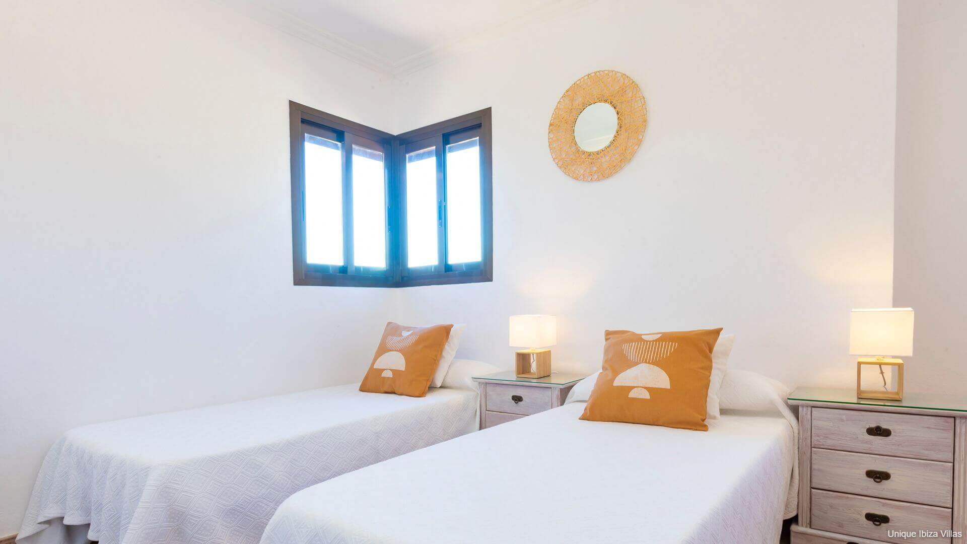 VILLA TINO - 6 Bedrooms - Near Jesus/Ibiza Town