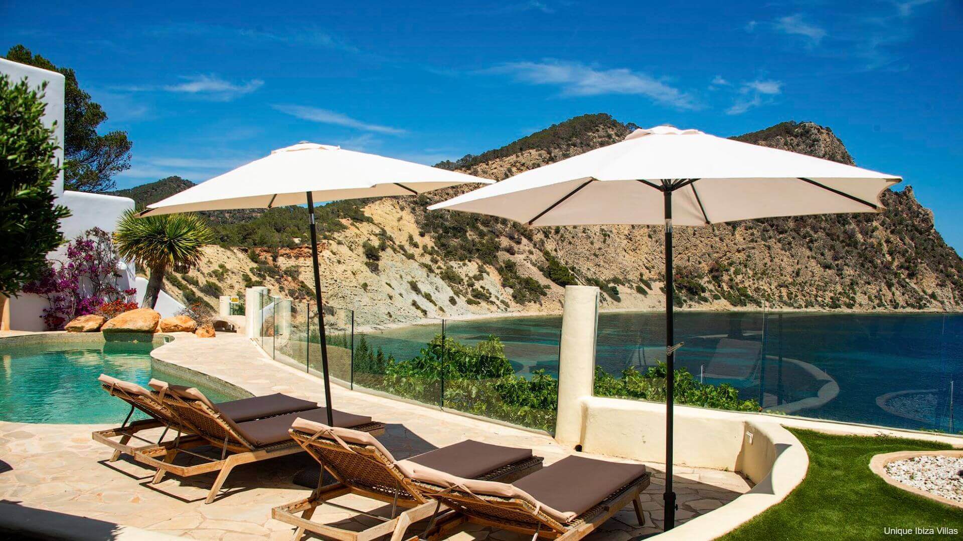 VILLA LUNABLANCA - 5 Bedrooms - Amante Ibiza/Cala Llonga