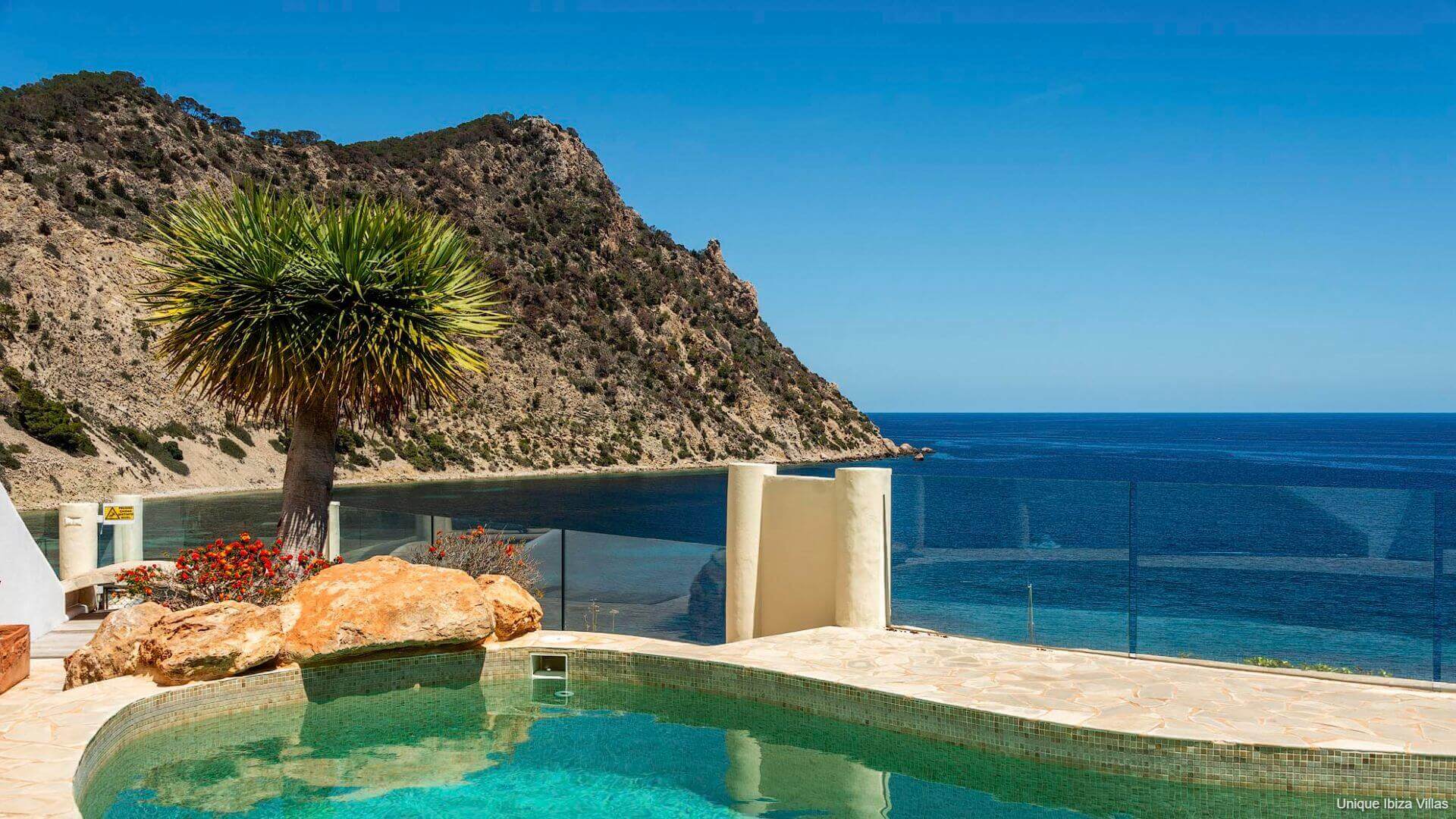 VILLA LUNABLANCA - 5 Bedrooms - Amante Ibiza/Cala Llonga